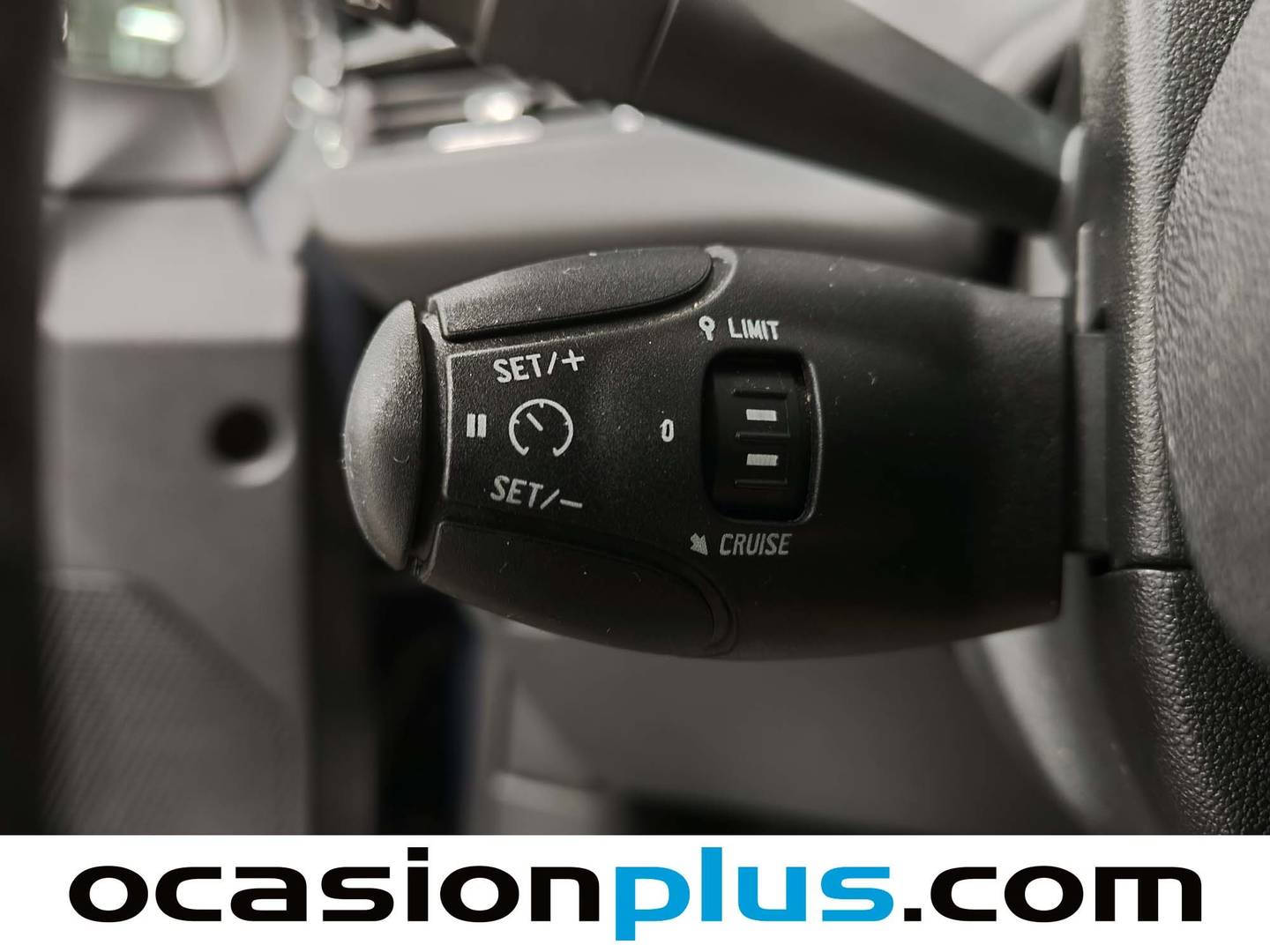 Peugeot 208 Peugeot 208 PureTech Signature  (82 CV) de ocasión