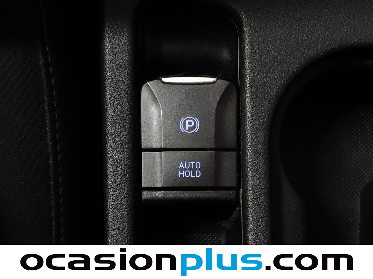 Foto Hyundai Kona Hyundai Kona 1.6 GDI HEV Maxx DCT (141 CV)