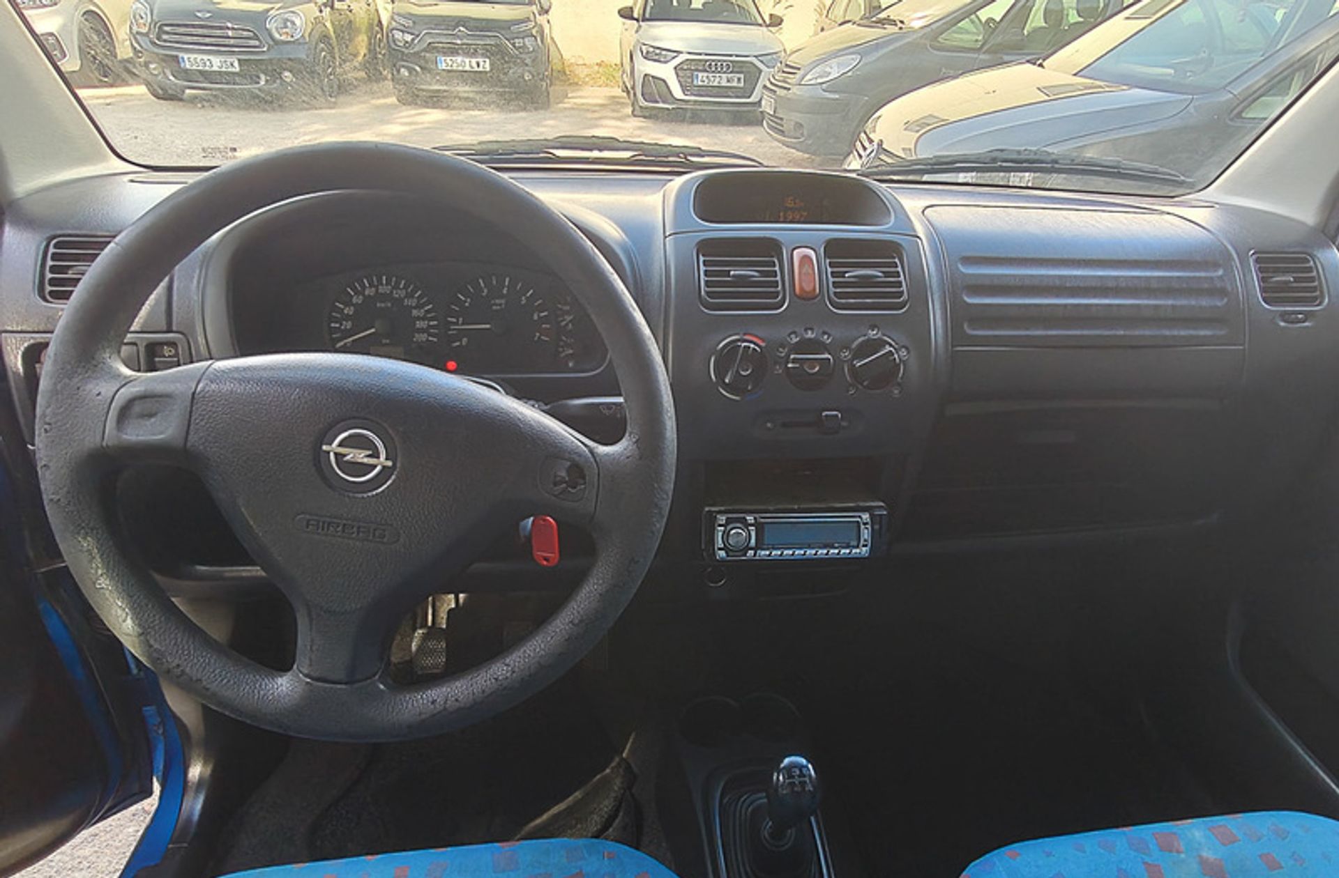 Opel Agila 1.2 16V - foto 6