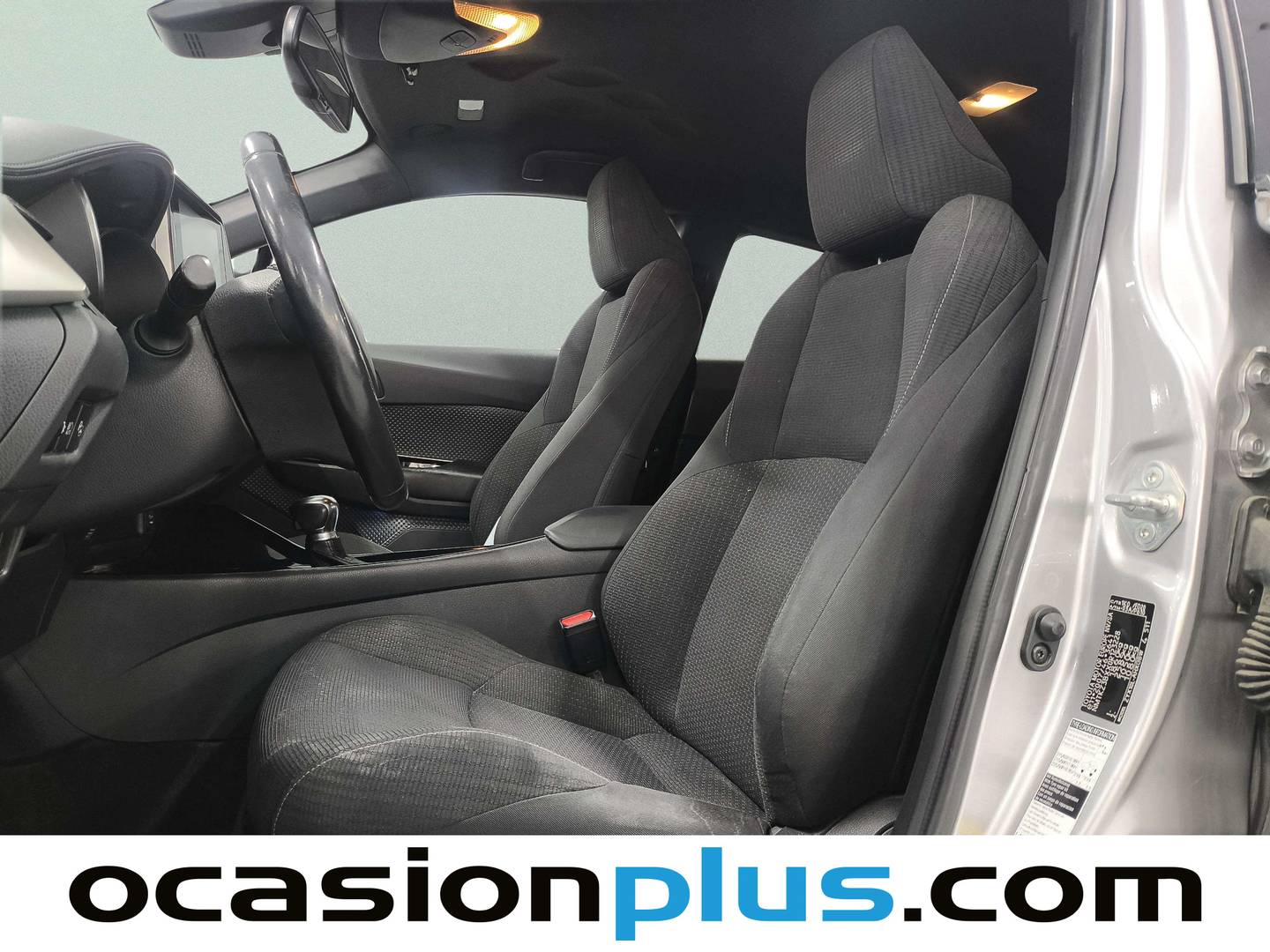 Foto asientos delanteros Toyota C-HR Toyota C-HR 1.8 125H Advance (122 CV)