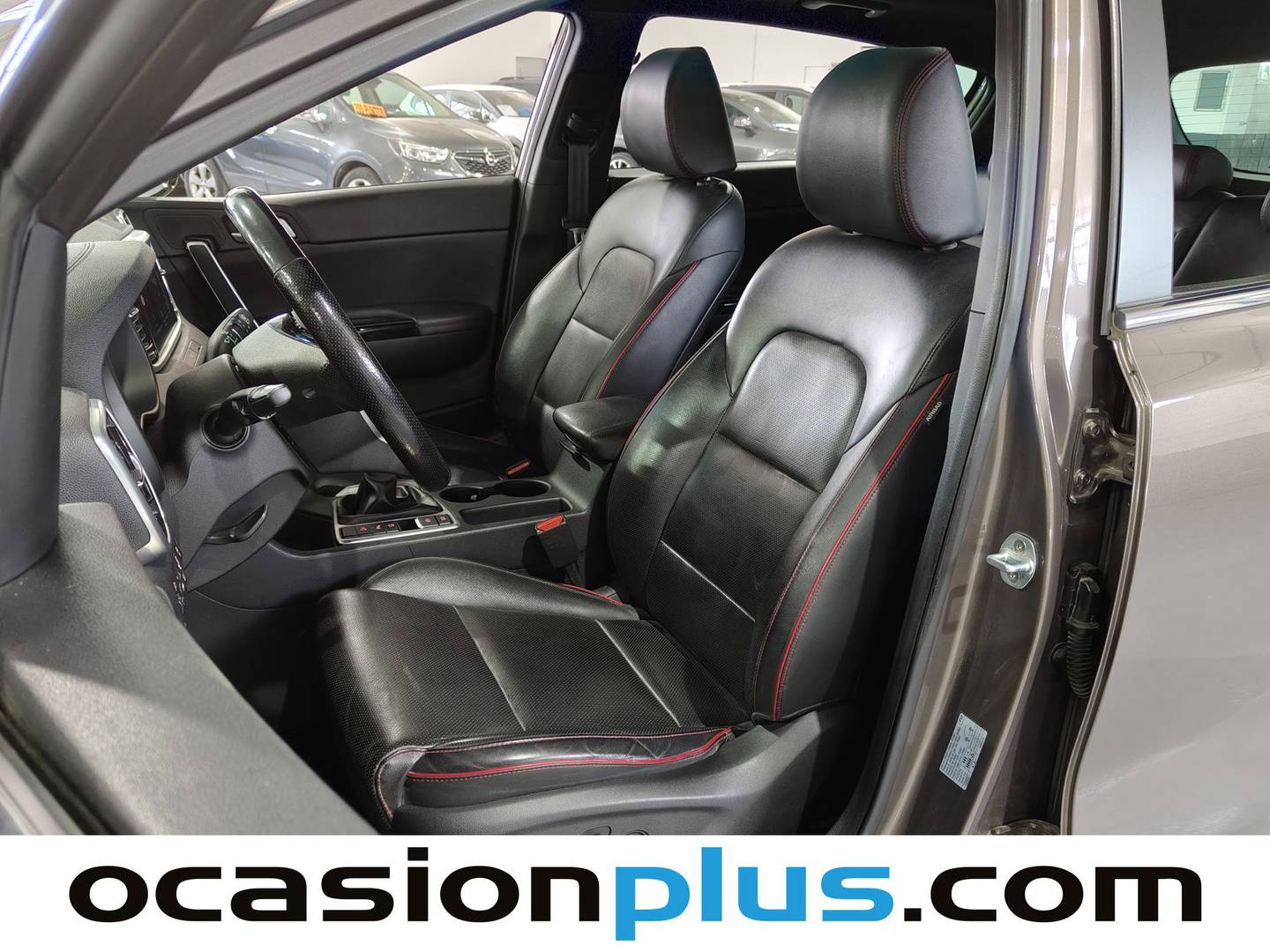 Foto asientos delanteros KIA Sportage KIA Sportage 1.6 T-GDi GT Line Xtreme 4x2 (177 CV)