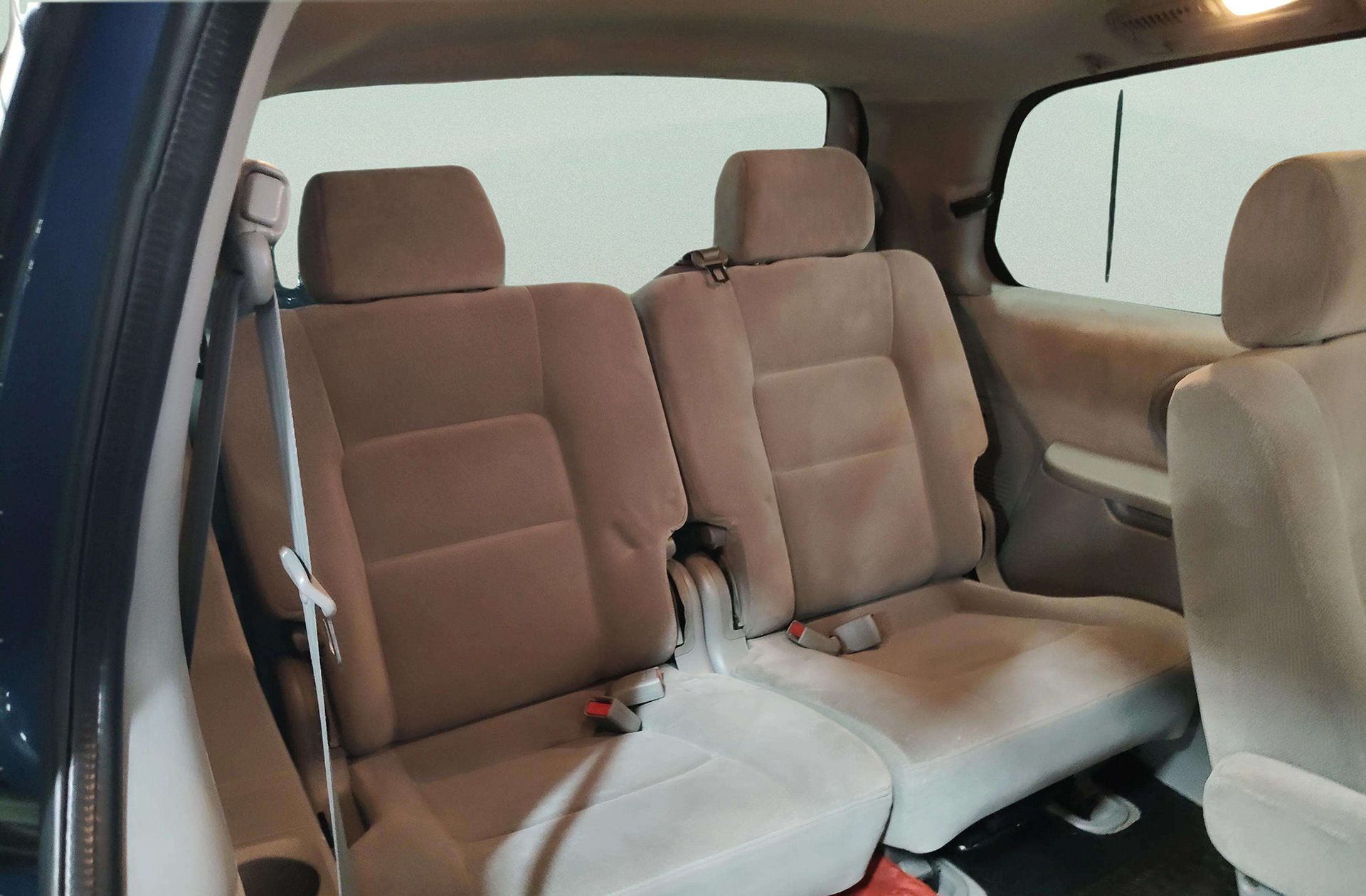 Kia Carnival 2.5 V6 LX 7 plazas - foto 6
