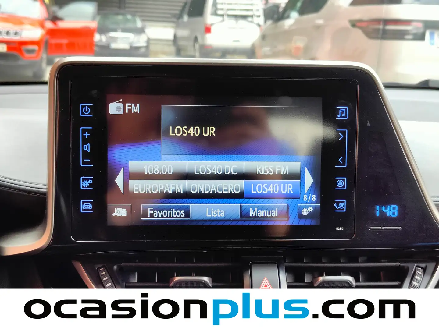 Foto Toyota C-HR Toyota C-HR 1.8 125H Advance (122 CV)