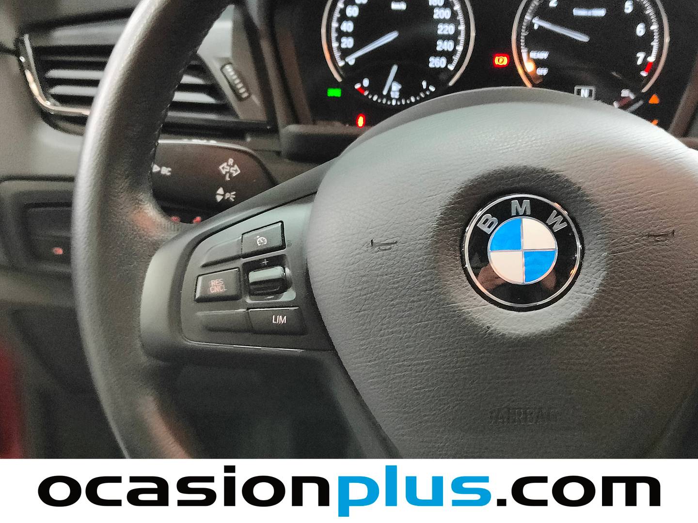 Foto BMW Serie 2 Active Tourer BMW Serie 2 218i Active Tourer (140 CV)