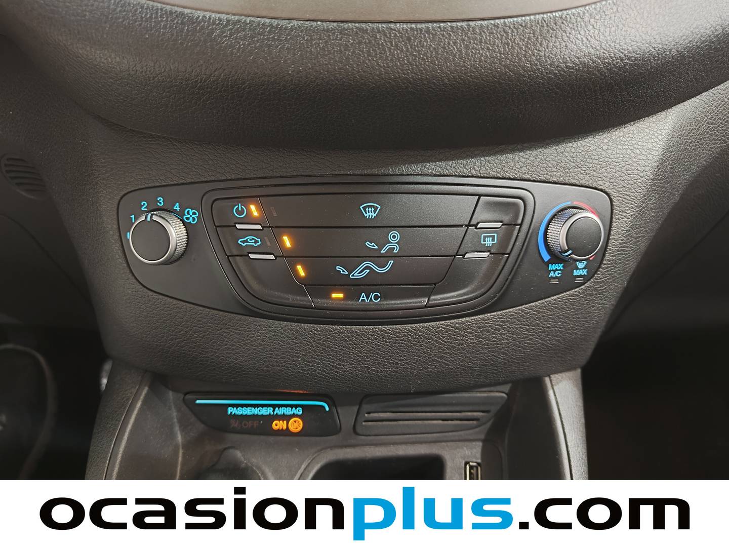 Extras del Ford Tourneo Courier Ford Tourneo Courier 1.0 EcoBoost Trend (100 CV)
