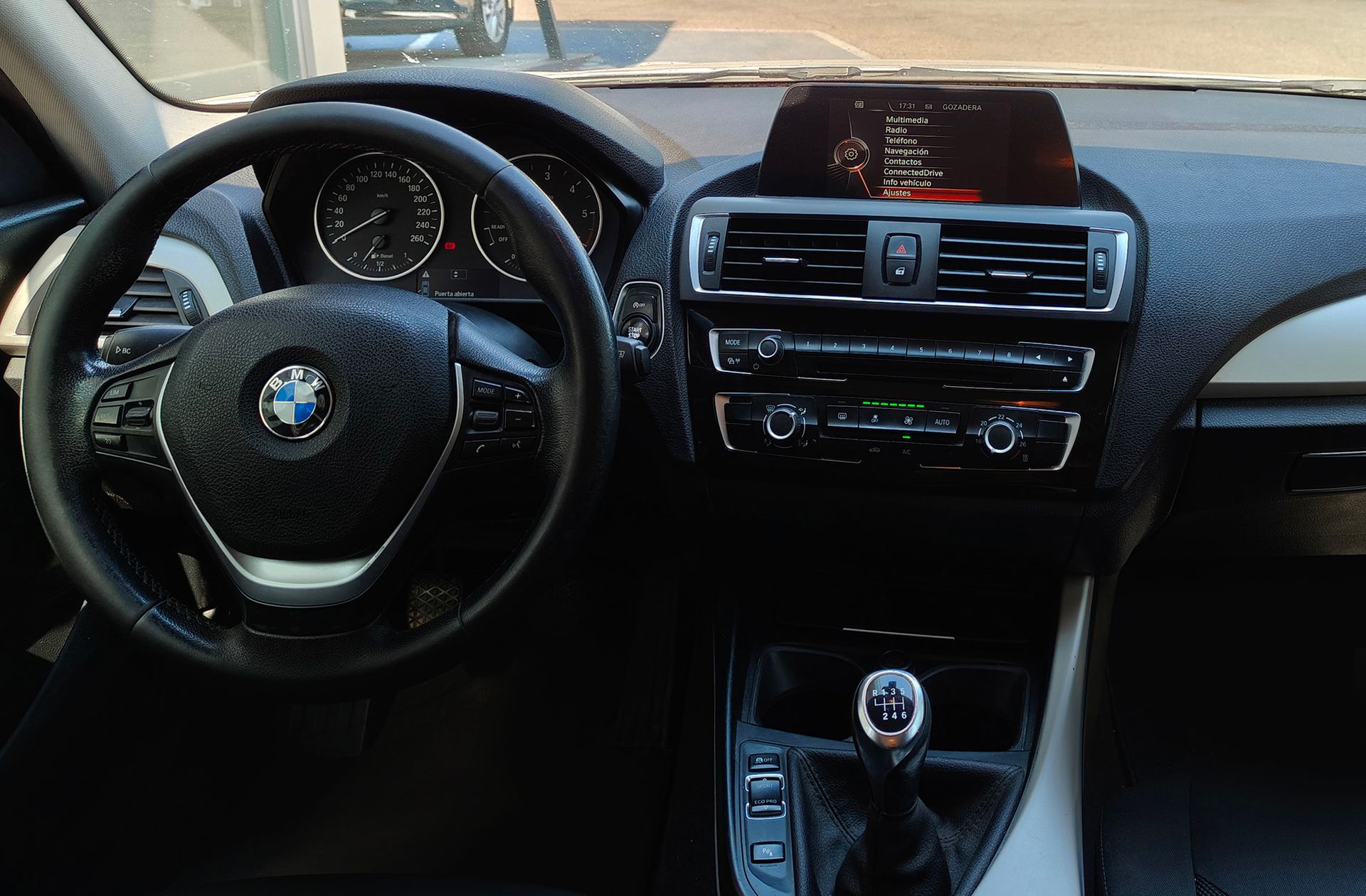 BMW Serie 1 116d - foto 22
