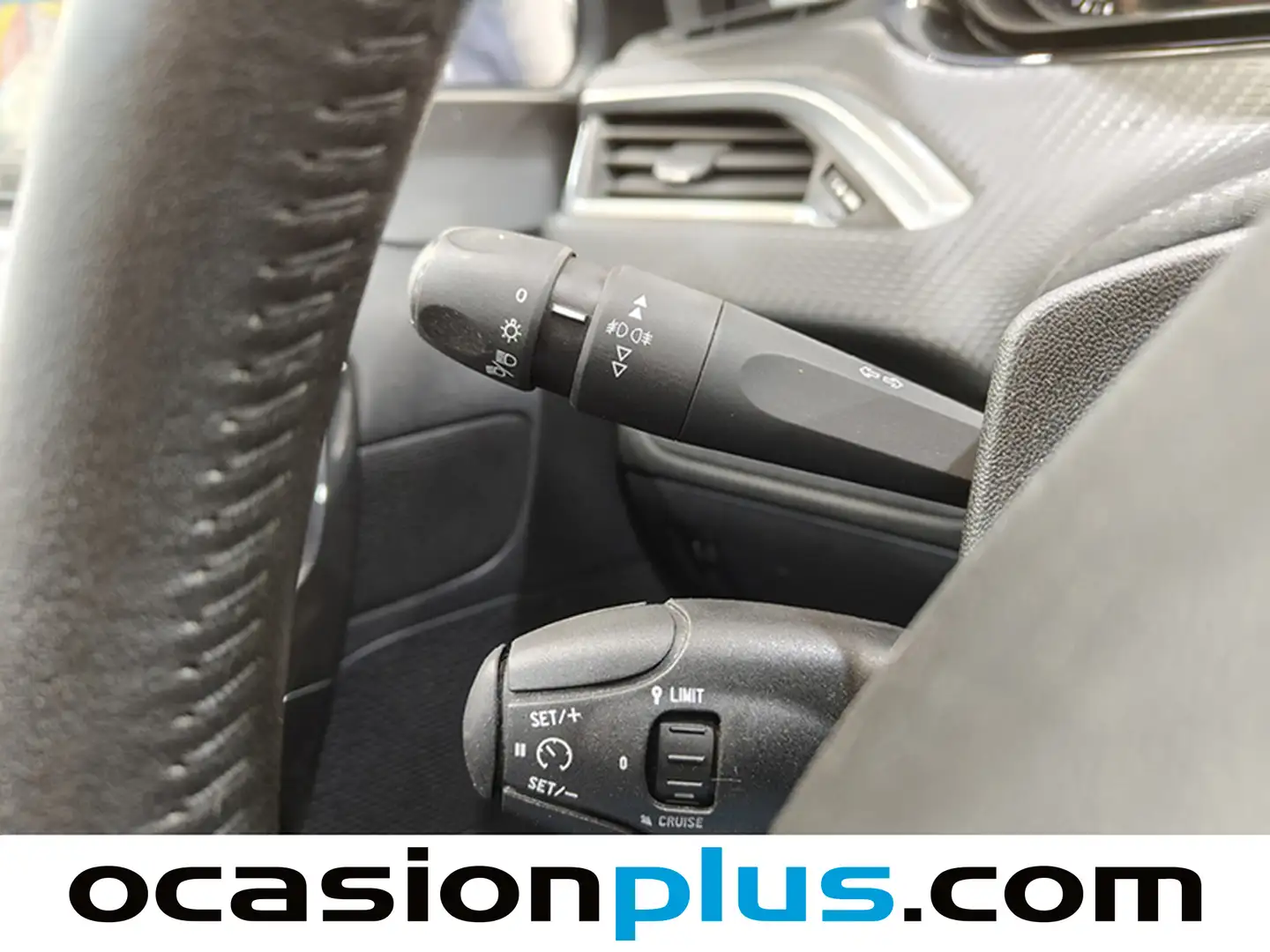 Foto Peugeot 208 Peugeot 208 PureTech 82 Style (82 CV)