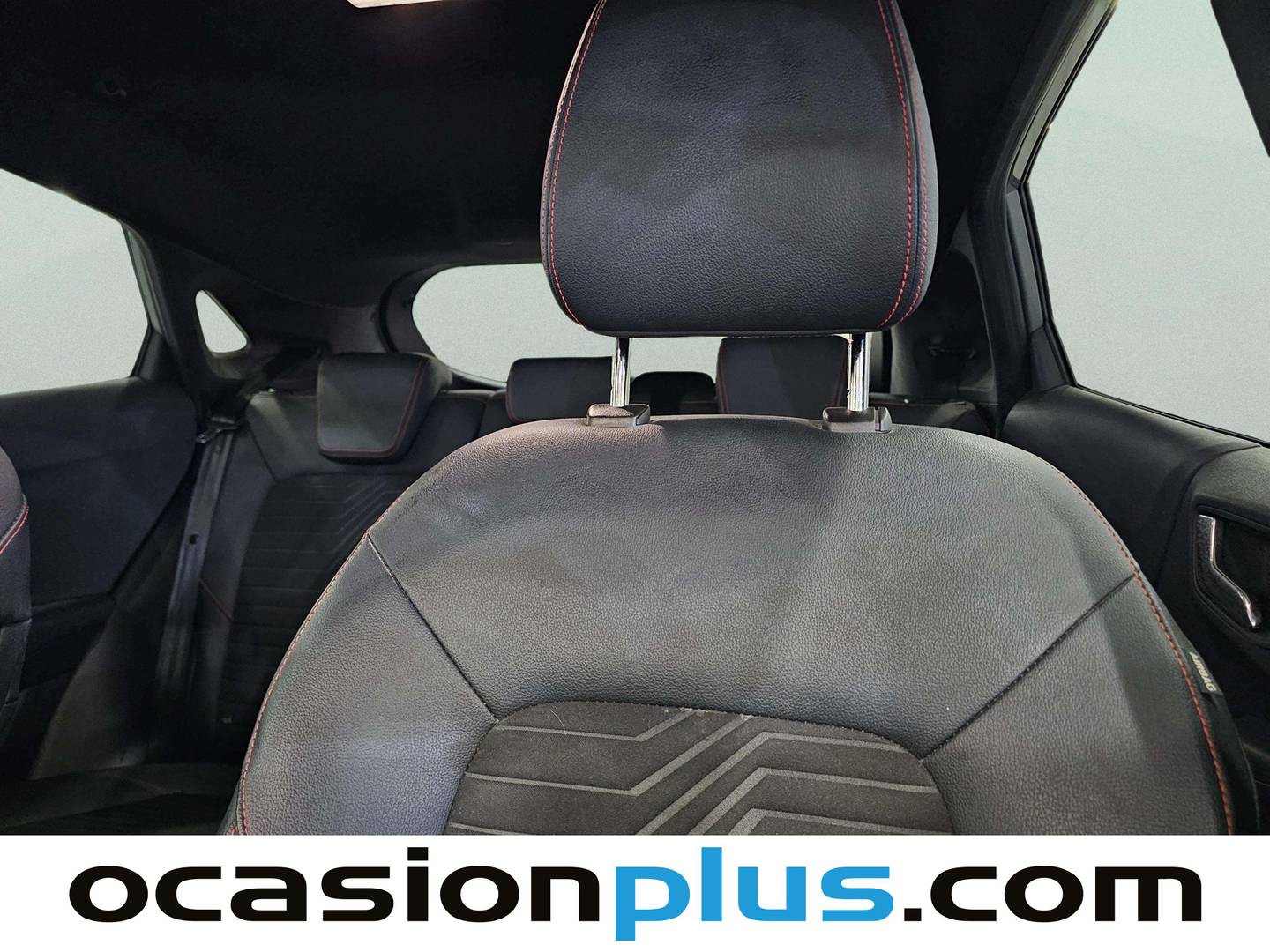 Extras y acabados del Ford Puma Ford Puma 1.0 EcoBoost MHEV ST-Line X (125 CV)