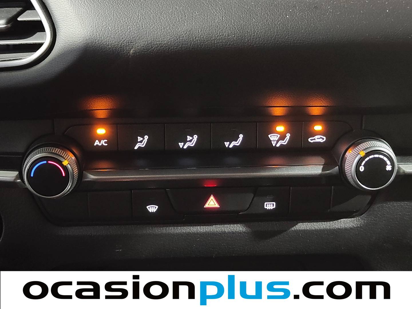 Foto Mazda CX-30 Mazda CX-30 2.5 e-Skyactive G MHEV Prime-Line AT (140 CV)