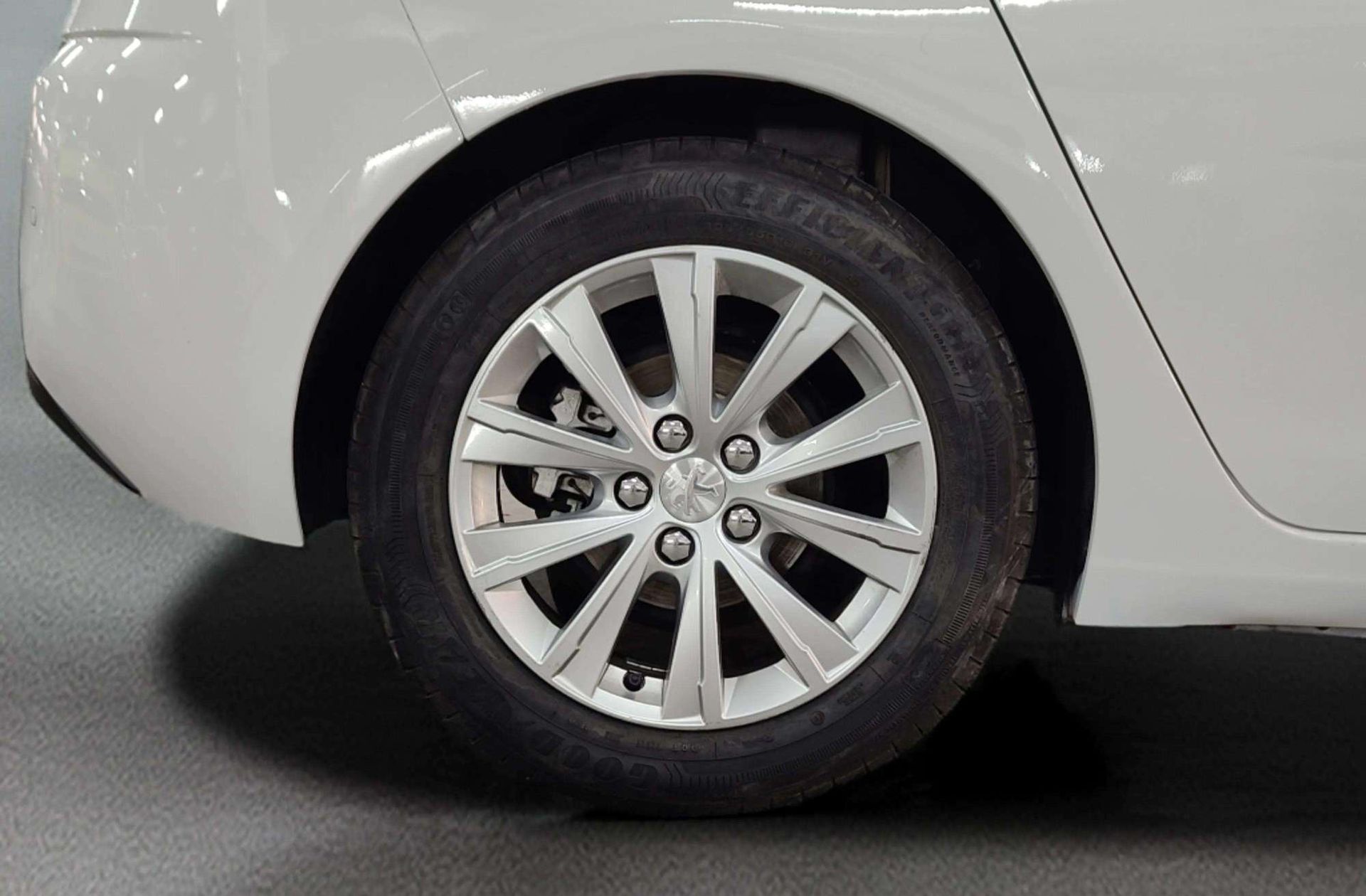 Peugeot 308 PureTech 110 Style - foto 33