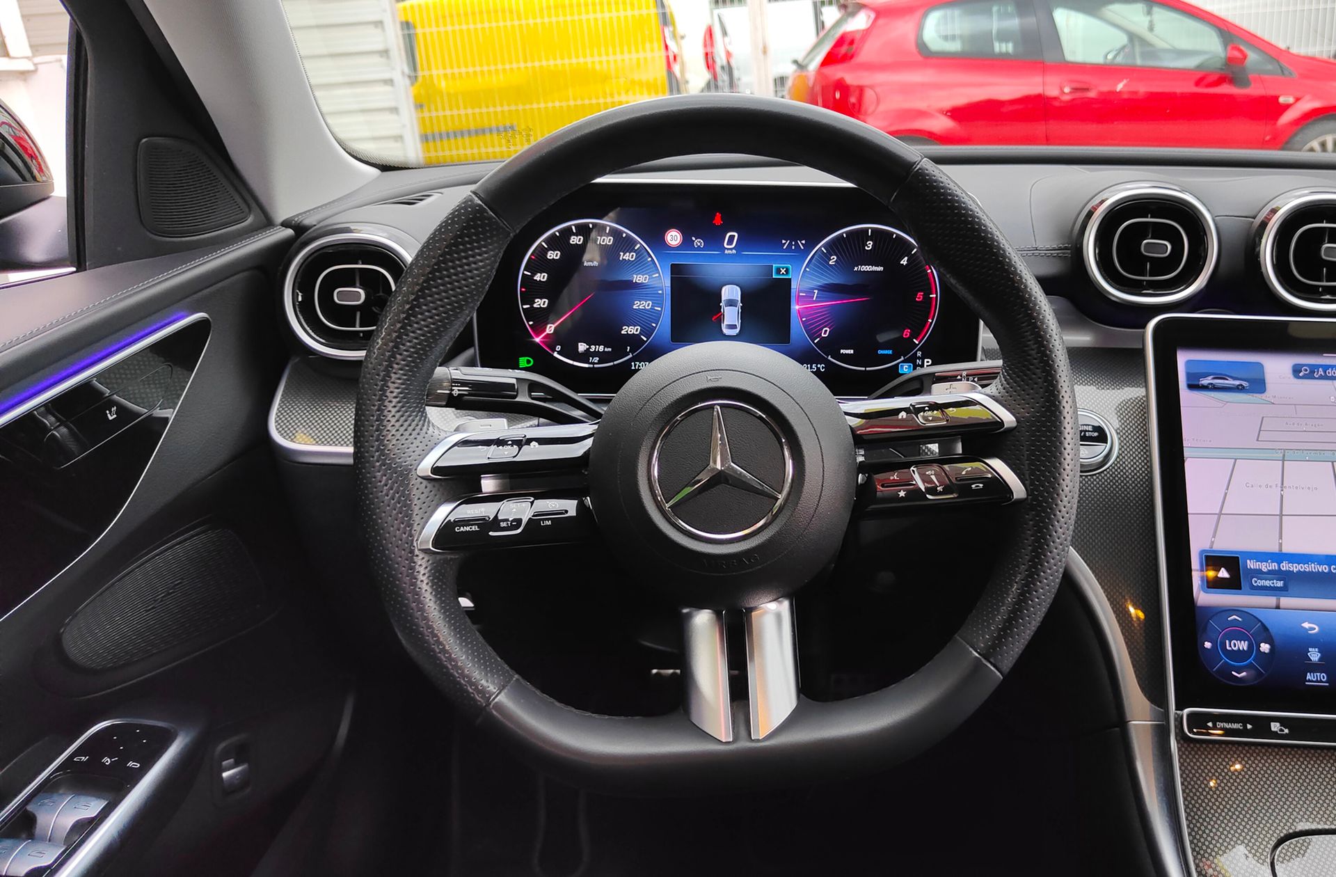 Mercedes-Benz Clase C 220 d Pack AMG - foto 26
