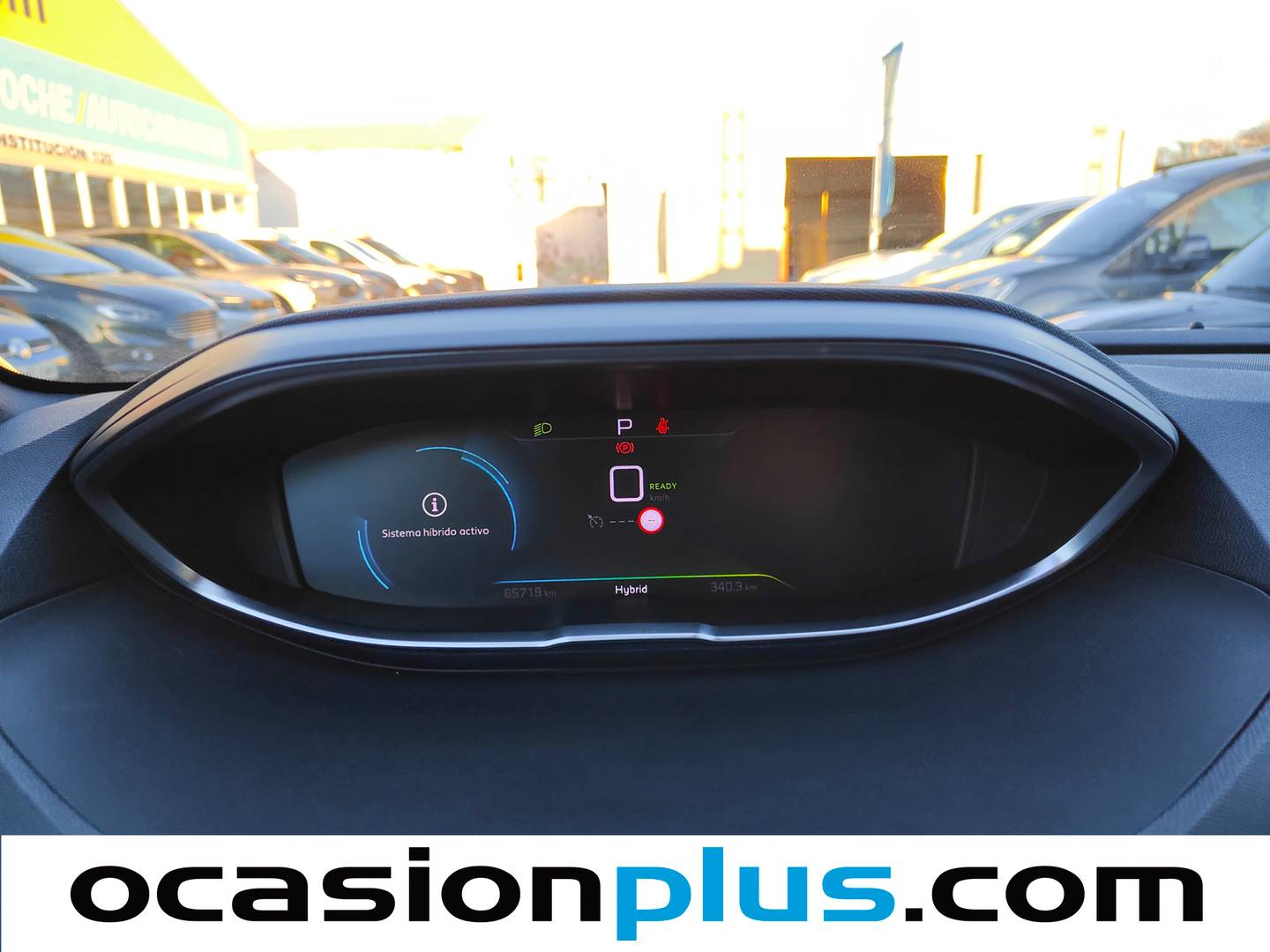 Foto Peugeot 3008 Hybrid Peugeot 3008 300 Allure Pack e-EAT8  (300 CV)