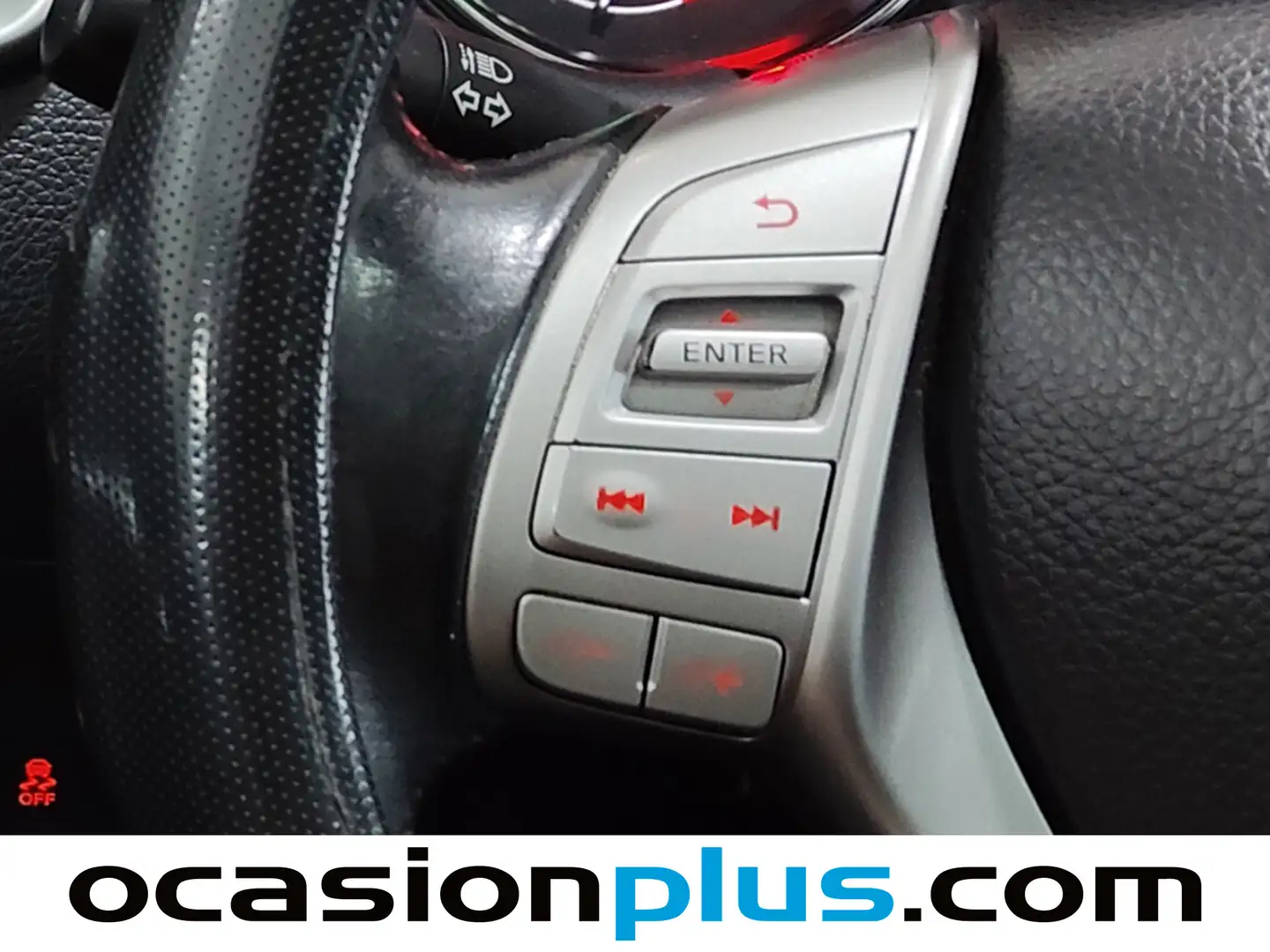 Foto Nissan QASHQAI Nissan Qashqai DIG-T 115 N-Connecta 4x2 (115 CV)