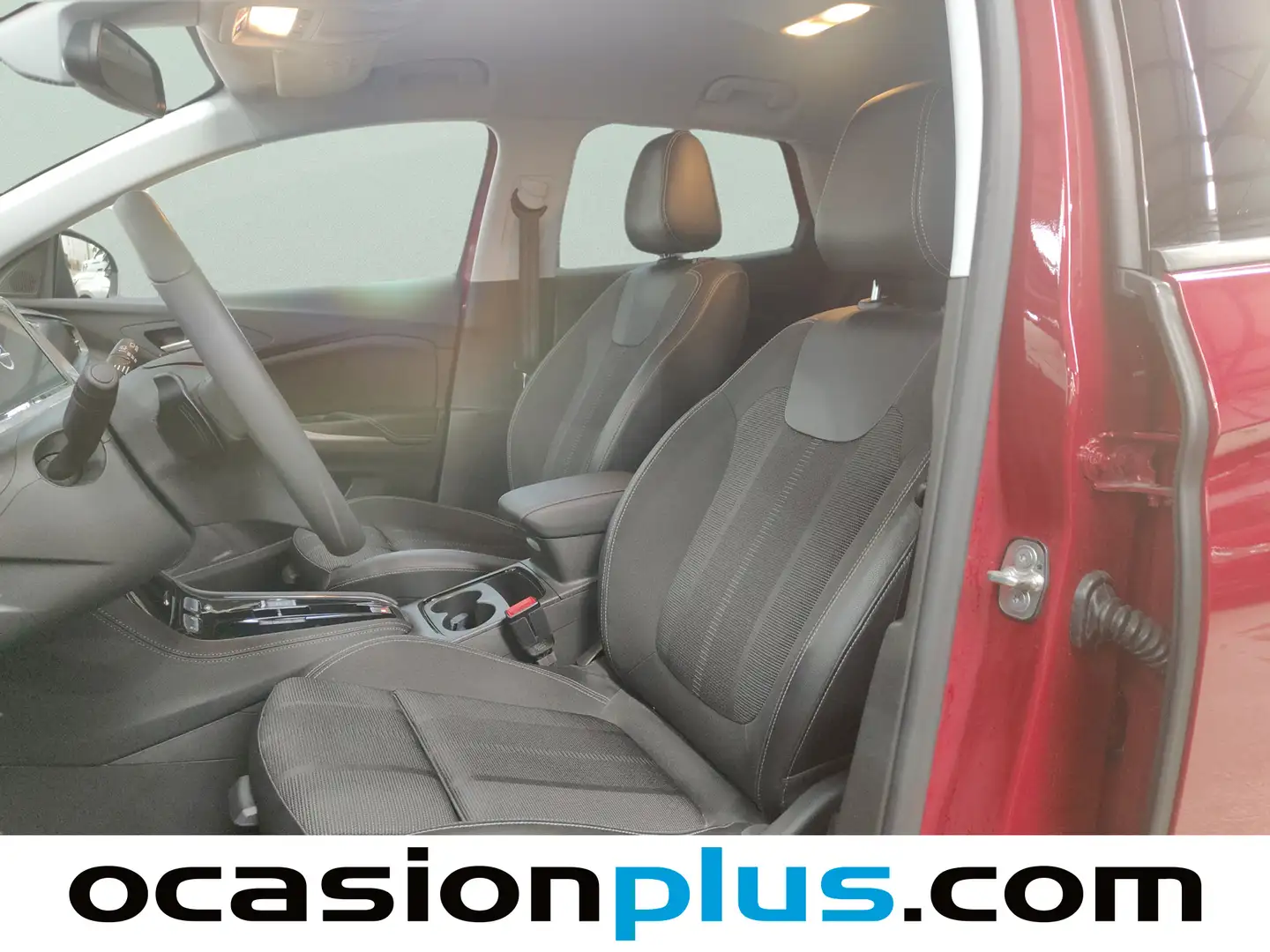 Foto Opel Grandland Opel Grandland 1.2T XHT Hybrid S&S GS eDCT6 (136 CV)