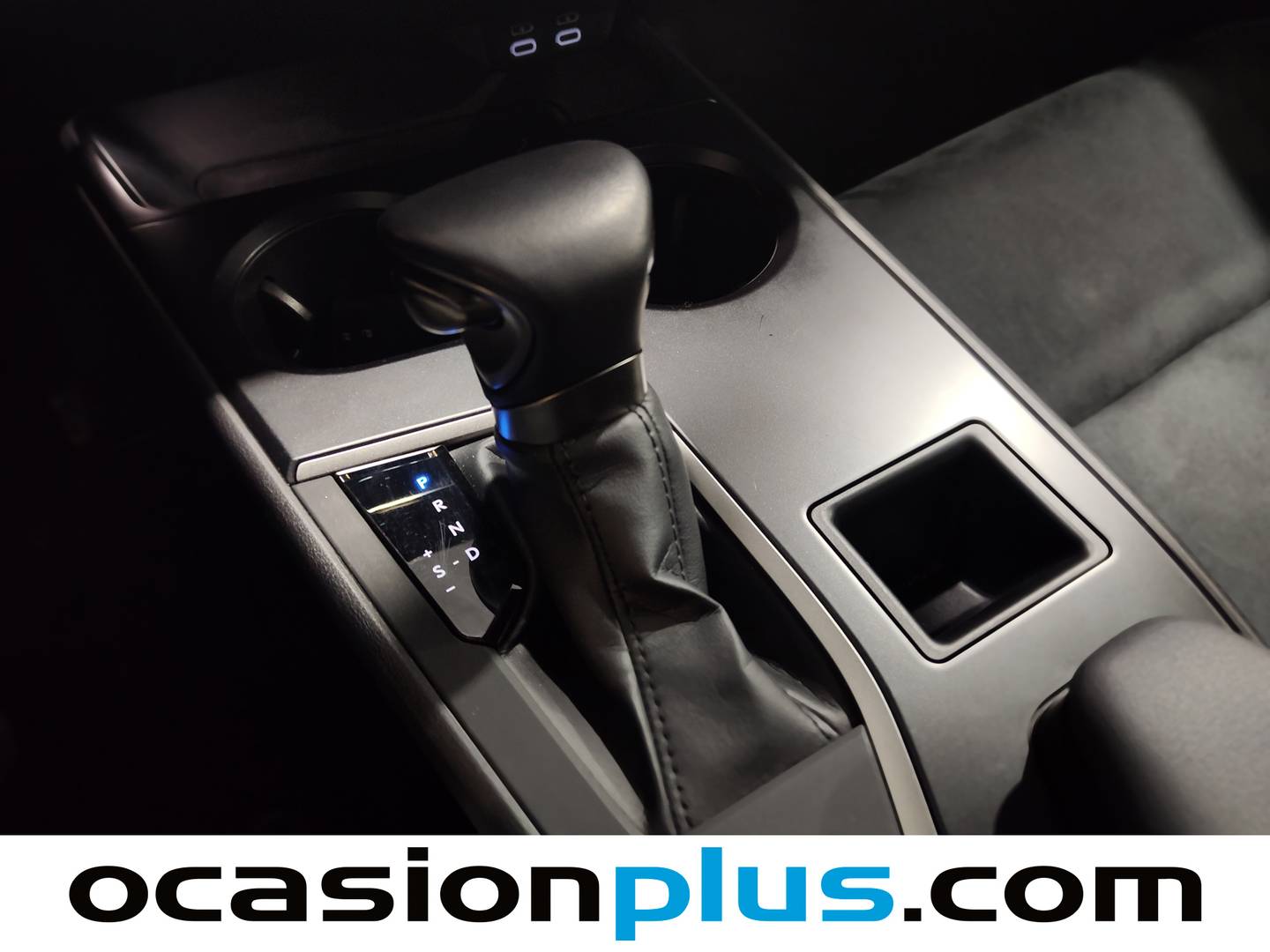 Foto Lexus UX Lexus UX 250h Premium (184 CV)