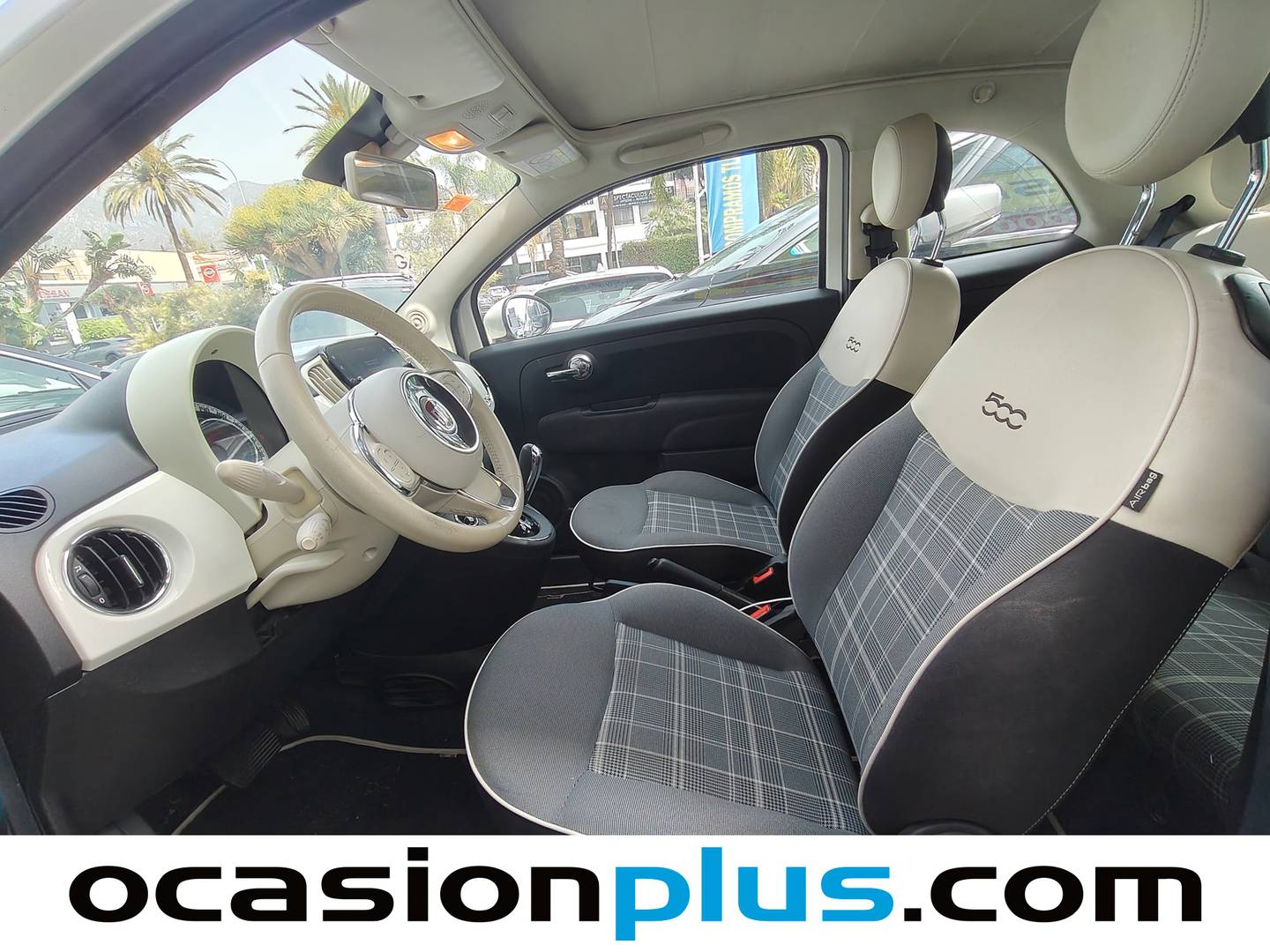 Foto asientos delanteros Fiat 500C Fiat 500C 1.2 8v Cabrio Lounge (69 CV)