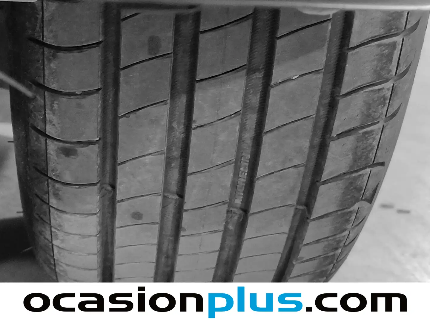 Foto Peugeot 208 Peugeot 208 PureTech 100 Allure (100 CV)