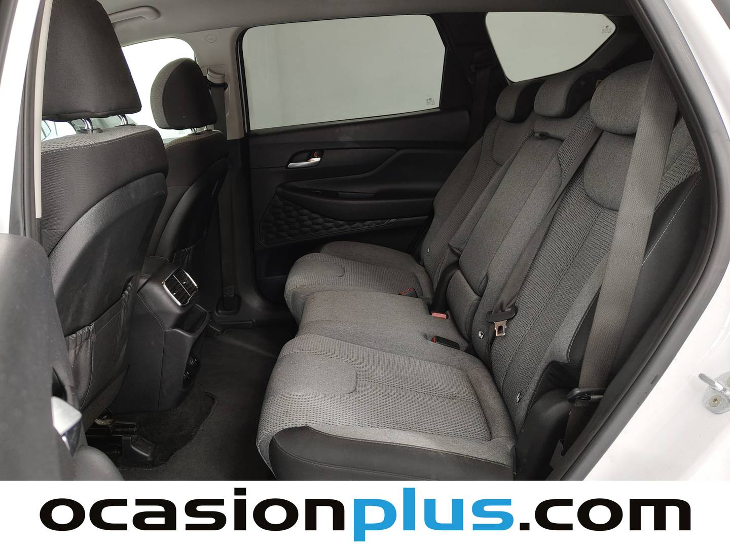 Foto asientos traseros Hyundai Santa Fe Hyundai Santa Fe 2.0 CRDI Essence 4x2 DK (150 CV) 7 Plazas