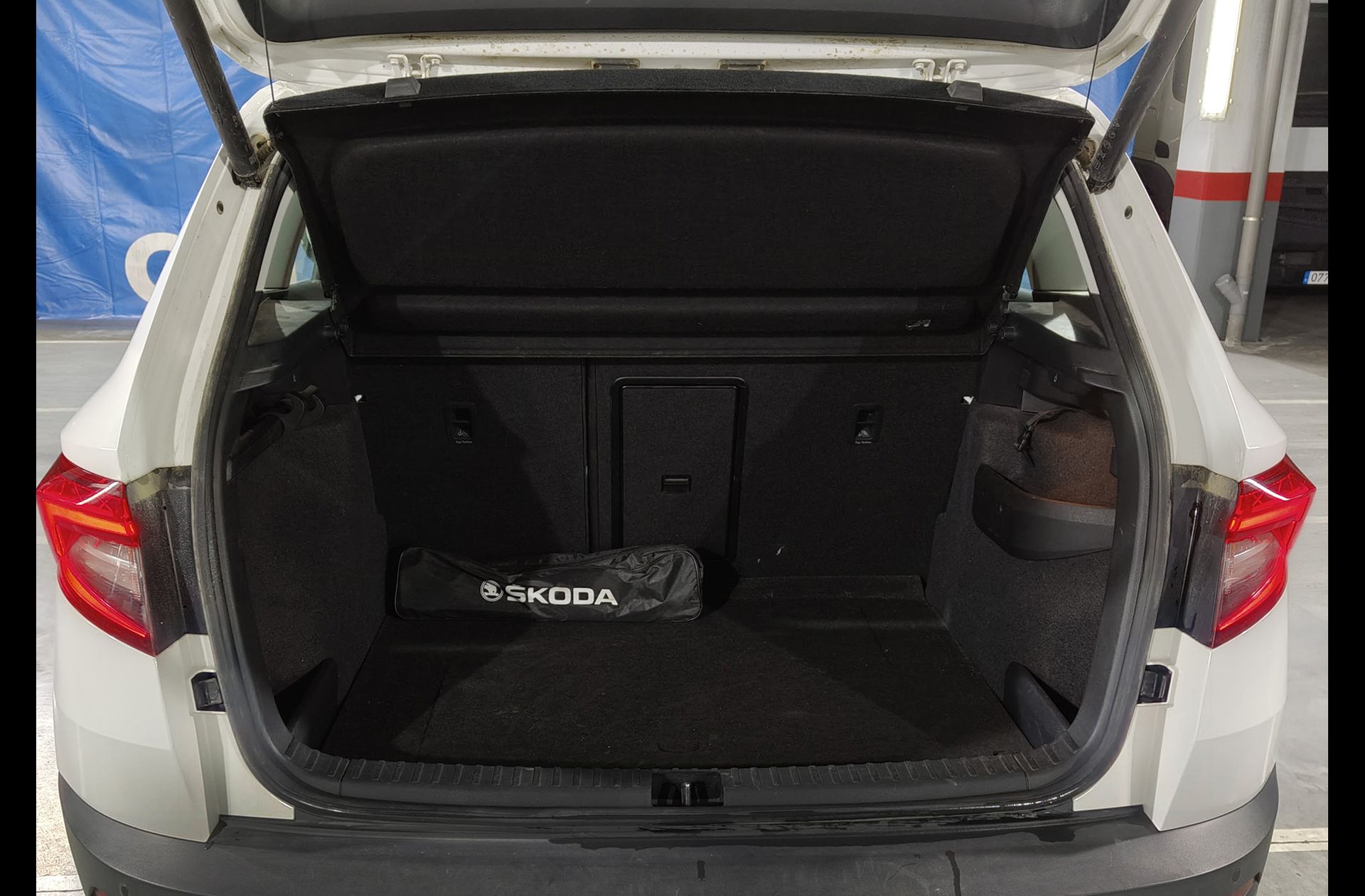 Škoda Karoq 2.0 TDI Ambition 4x4 DSG - foto 21