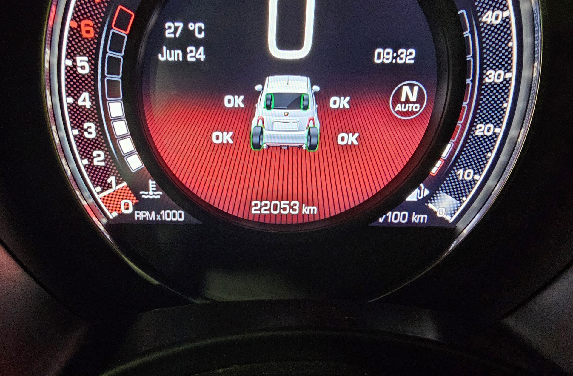 Abarth 500 1.4 16v T-Jet 595 - foto 11
