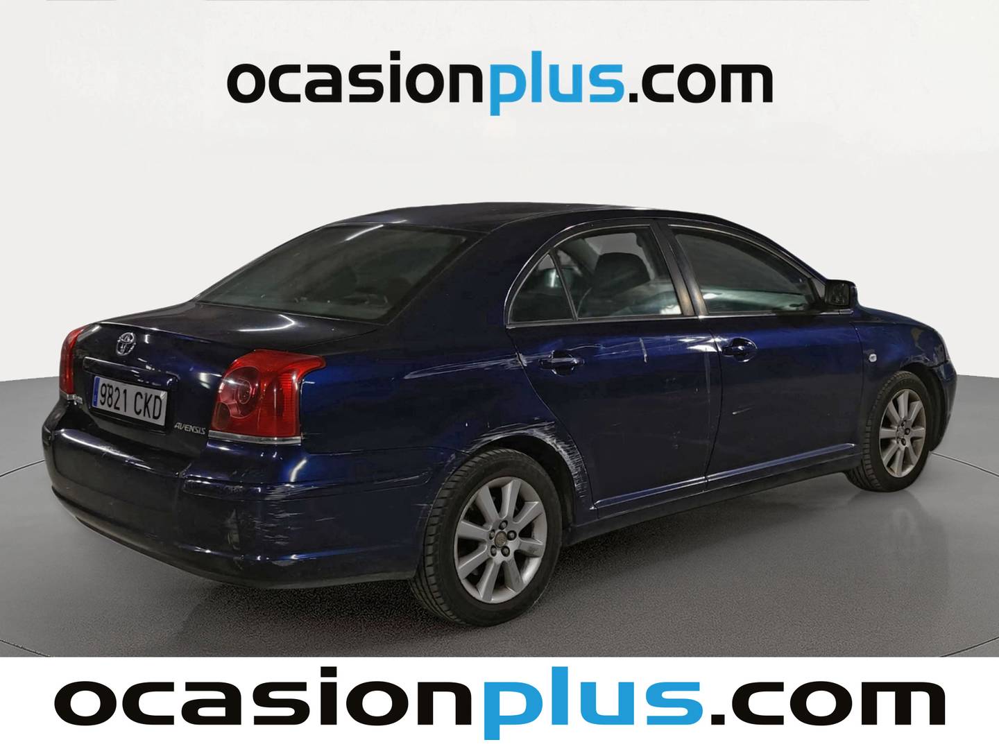 Foto trasera Toyota Avensis Toyota Avensis 1.8 VVT-I Sol (129 CV) derecha