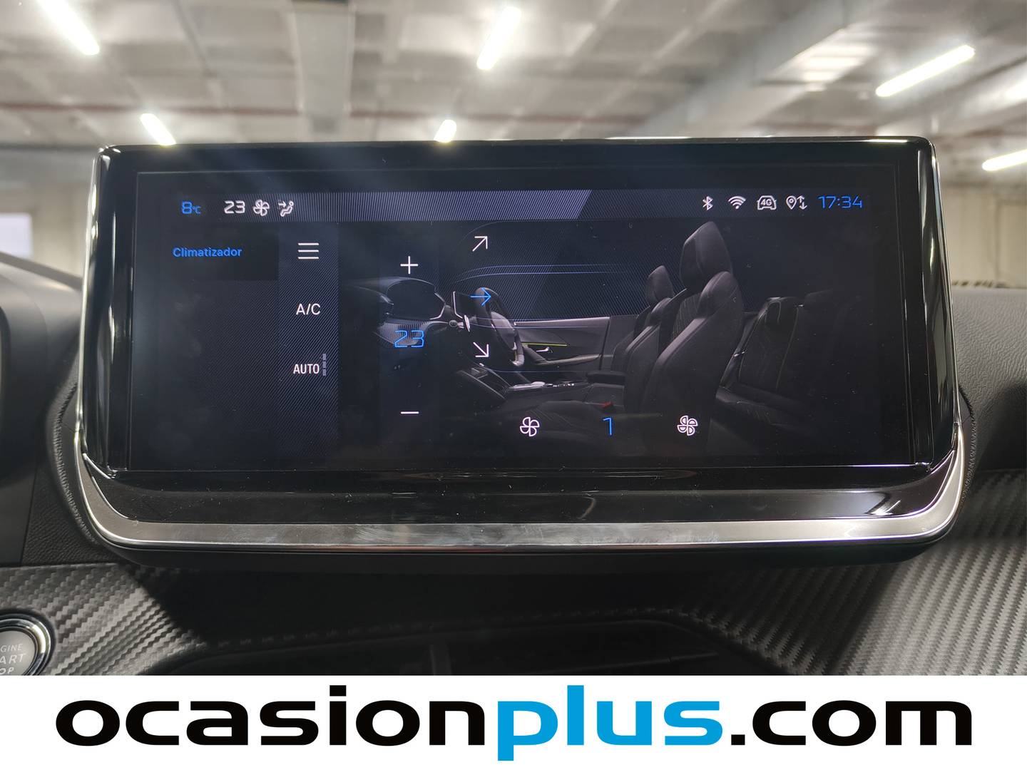 Foto Peugeot 2008 Peugeot 2008 Allure Hybrid eDCS6 (145 CV)