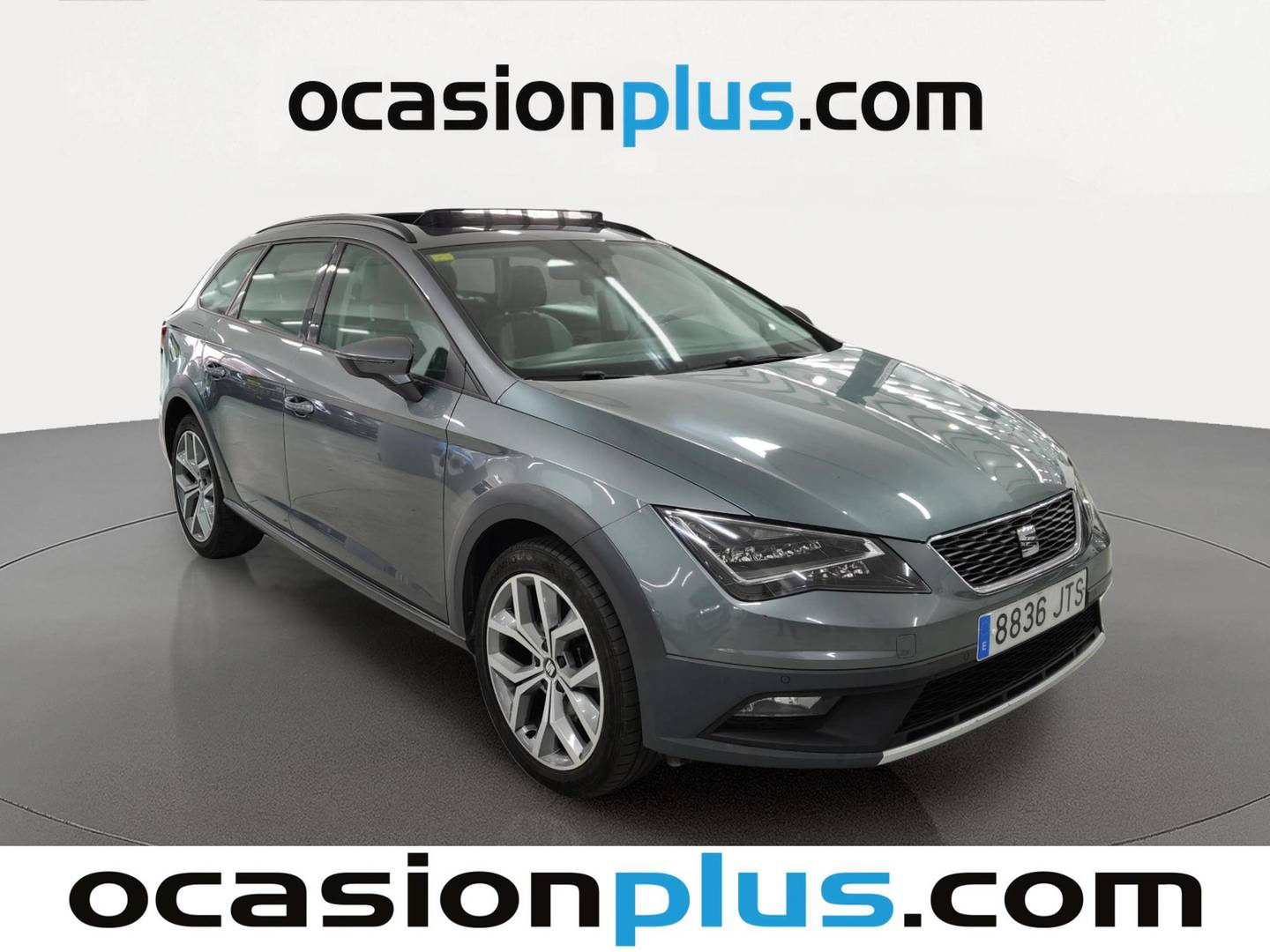Foto delantera Seat León Seat Leon Xperience 2.0 TDI S&S X-perience Plus 4Drive DSG6 (184 CV) derecha
