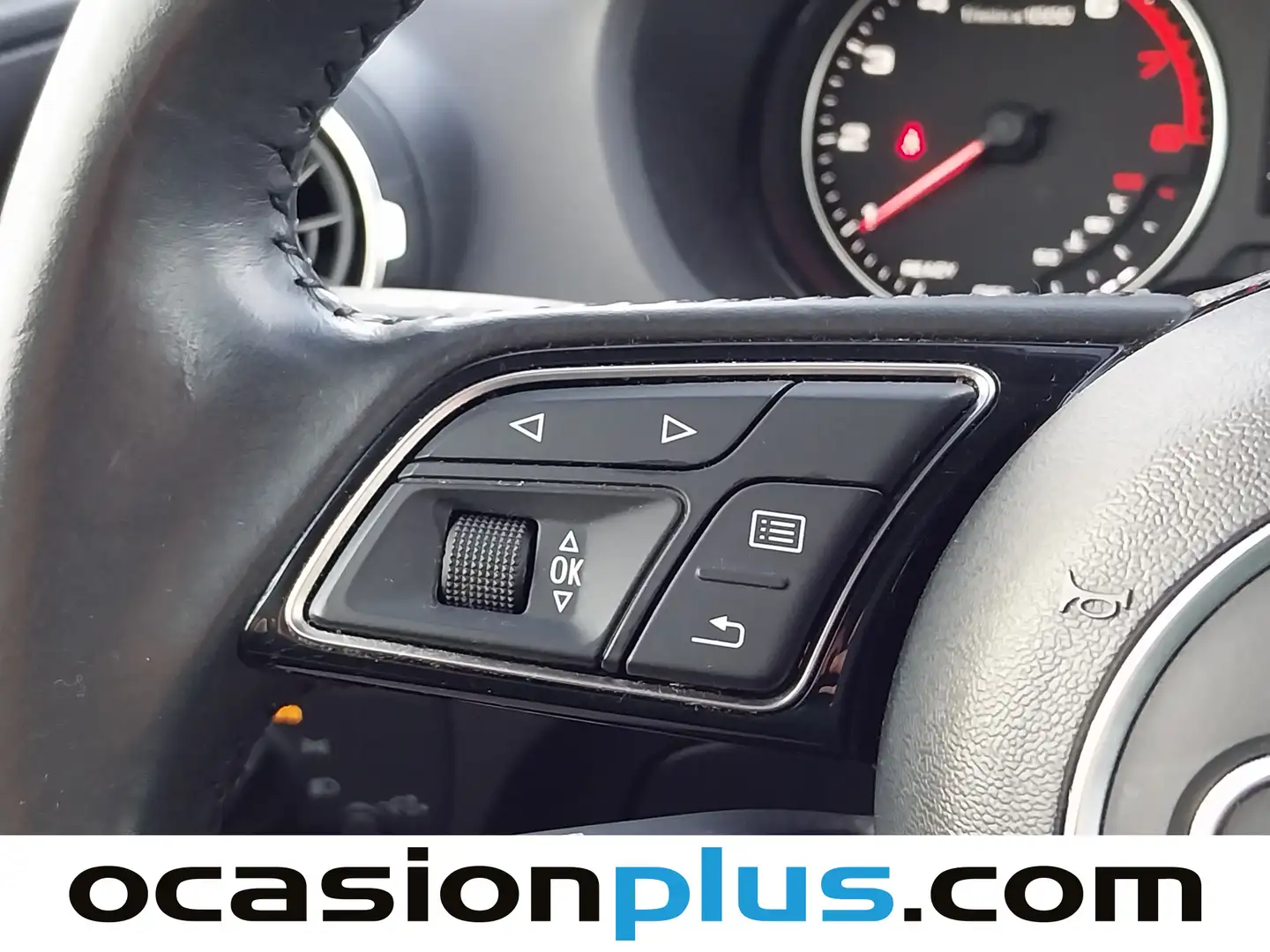 Foto Audi Q2 Audi Q2 design 30 TFSI (116 CV)