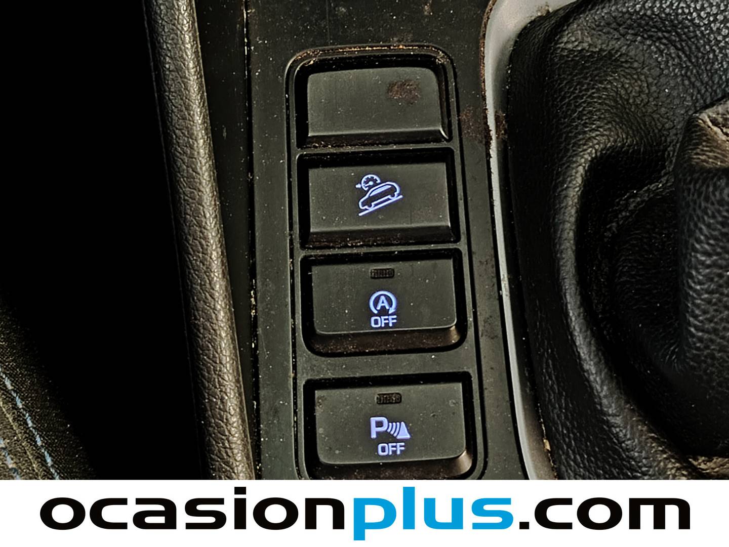 Equipamiento del Hyundai Tucson Hyundai Tucson 1.6 GDI BlueDrive Essence 4x2 (131 CV)