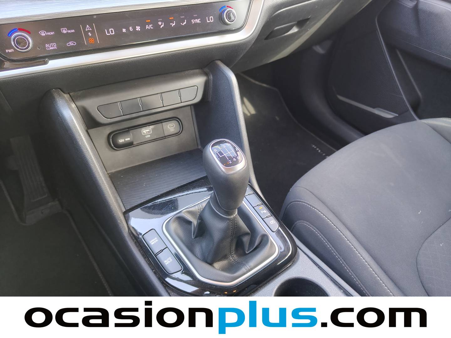 Foto KIA Sportage Kia Sportage 1.6 CRDi MHEV Business 4x2 (136 CV)