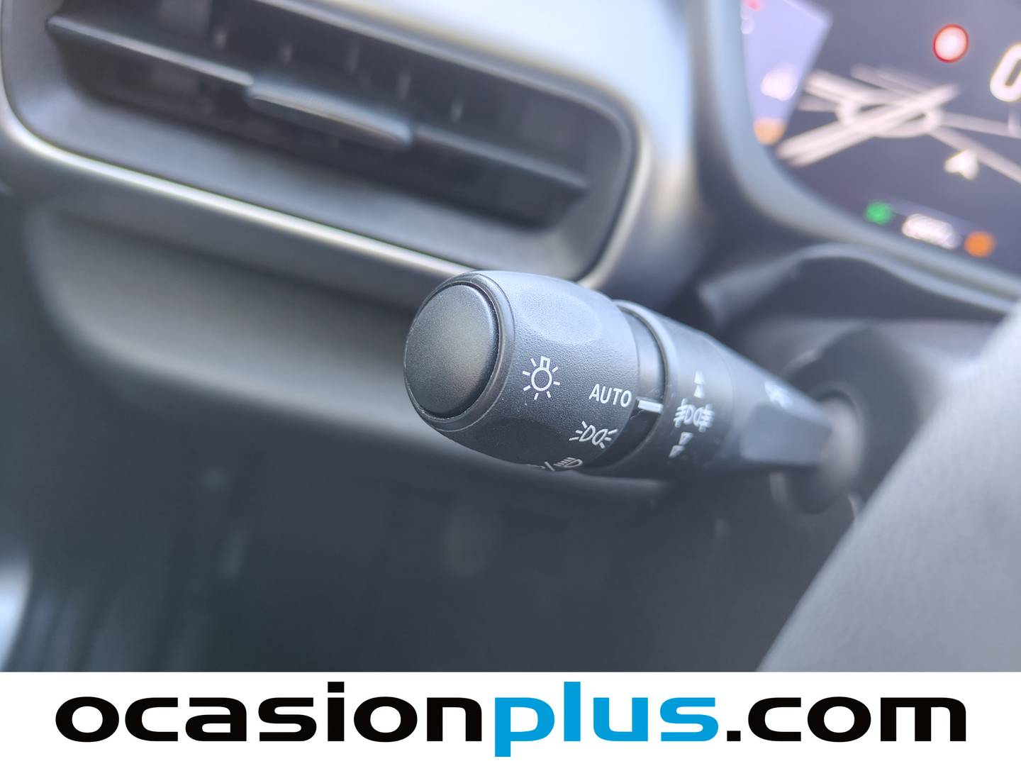 Foto Jeep Avenger Jeep Avenger 1.2 G Summit (100 CV)