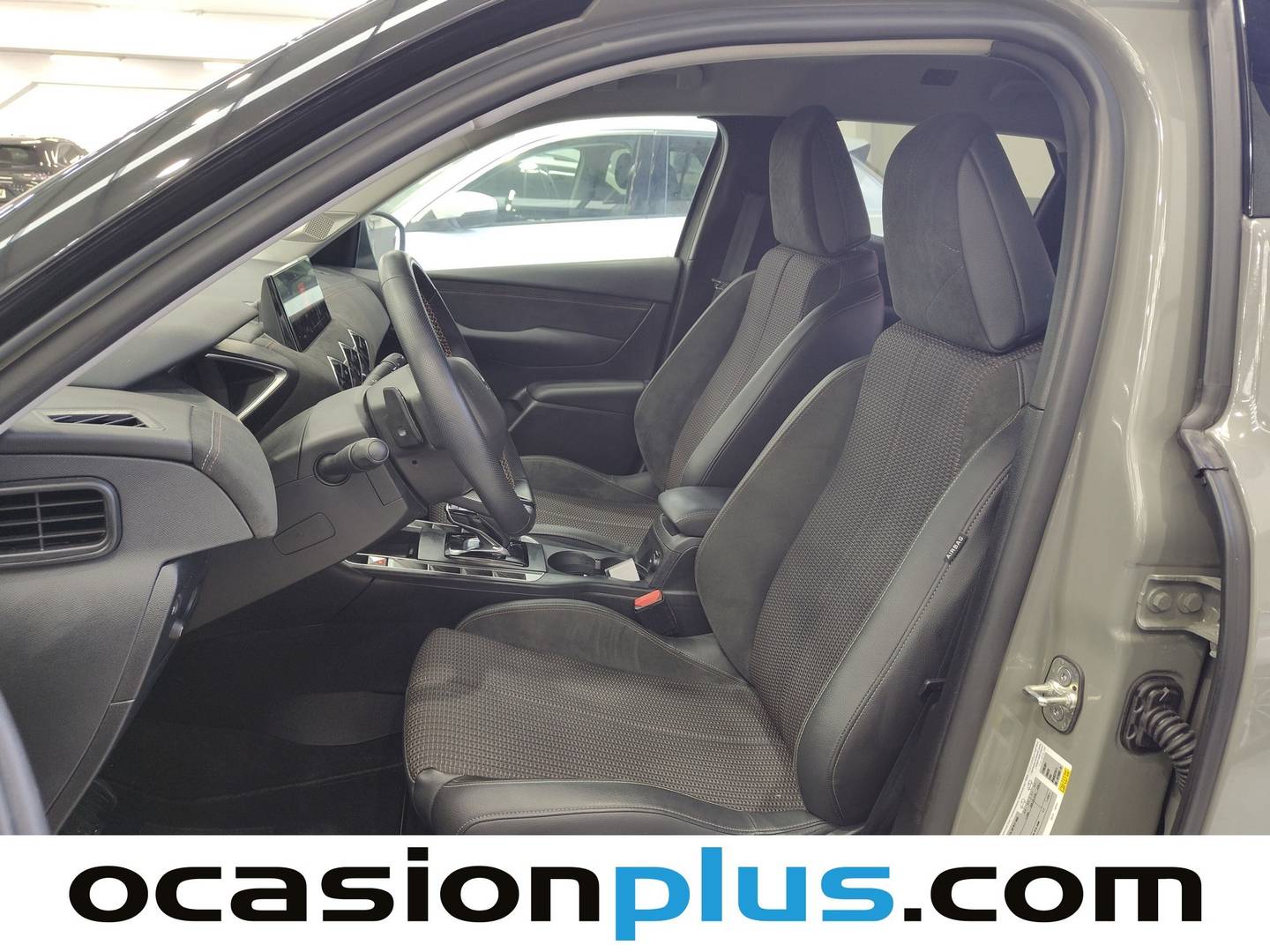 Foto DS DS 3 DS DS3 PureTech 130 Performance Line Auto (130 CV)