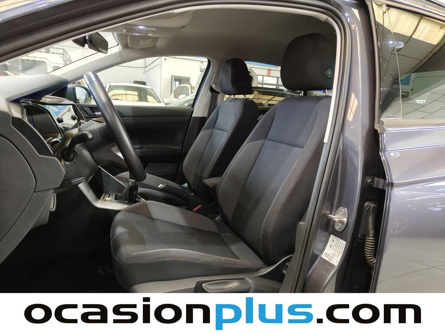 Foto asientos delanteros Volkswagen Taigo Volkswagen Taigo ``Más`` 1.0 TSI (116 CV)