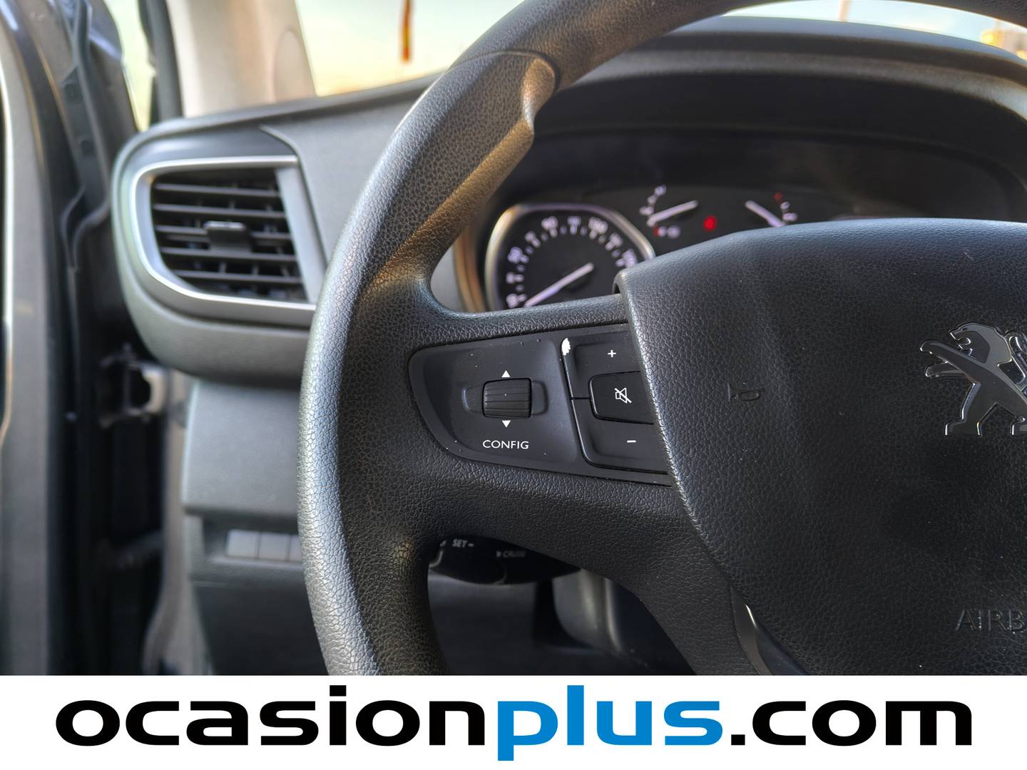 Foto Peugeot Traveller Peugeot Traveller 2.0 BlueHDi Business Standard (150 CV) 9 PLAZAS