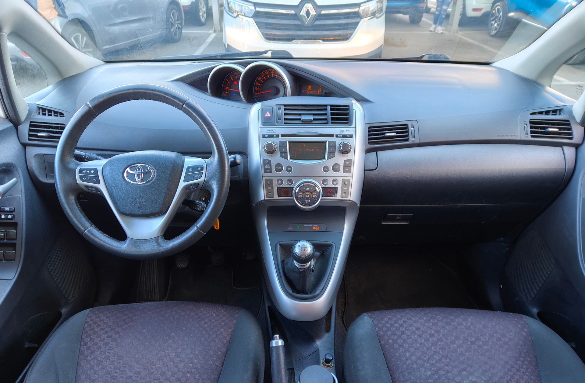 Toyota Verso 2.0 D-4D Active - foto 7