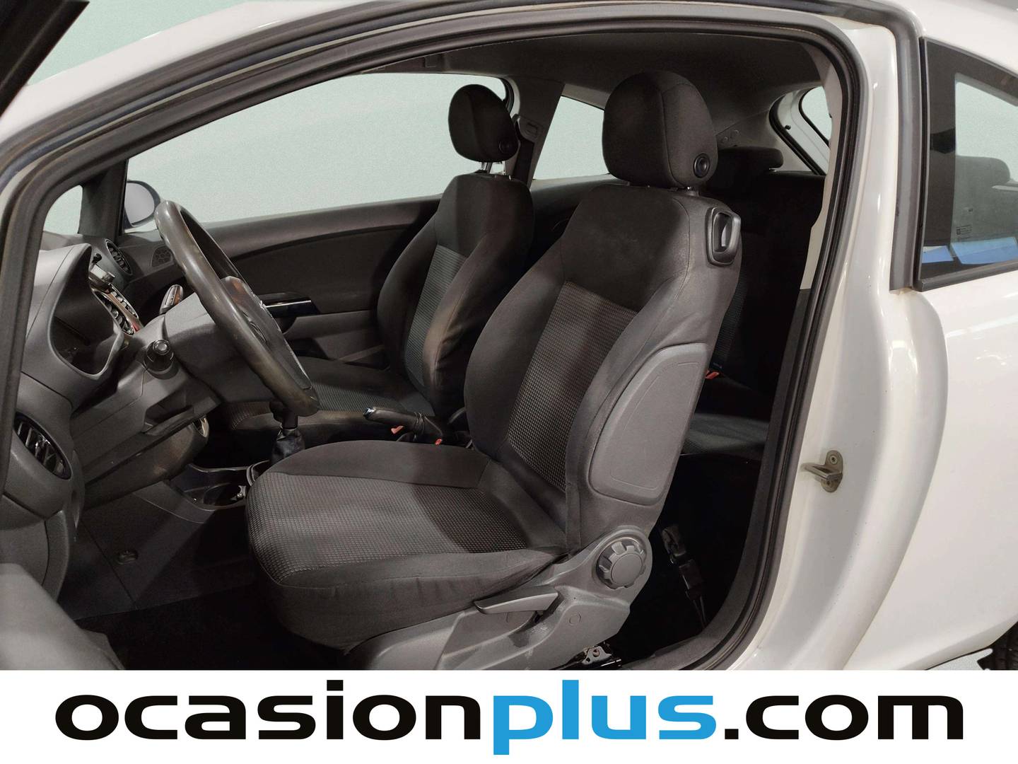 Foto asientos delanteros Opel Corsa Opel Corsa 1.3 CDTI Essentia (75 CV)