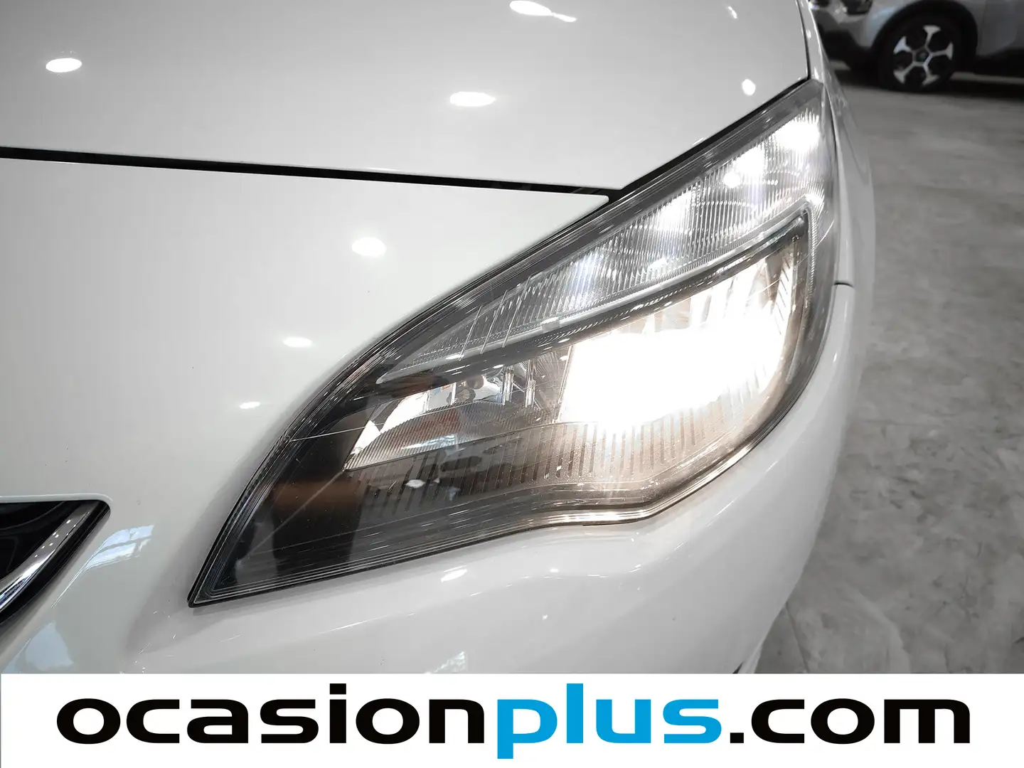 Foto Opel Astra Opel Astra 2.0 CDTi S&S Selective (165 CV)