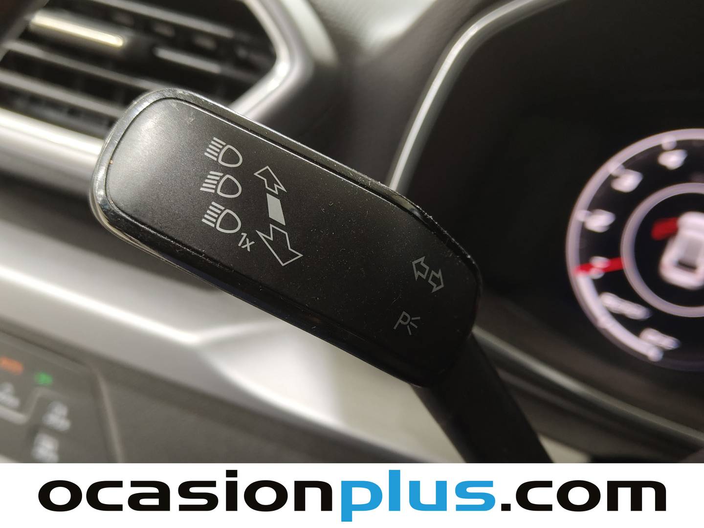 Seat León SEAT León 1.5 TSI S&S FR Launch Pack L (150 CV) 2020