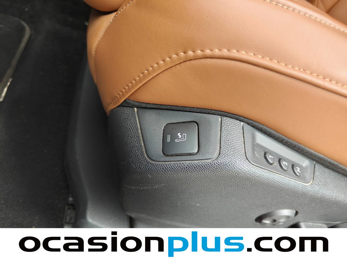 Foto DS DS 7 Crossback DS DS7 Crossback PureTech 180 Grand Chic Auto (180 CV)