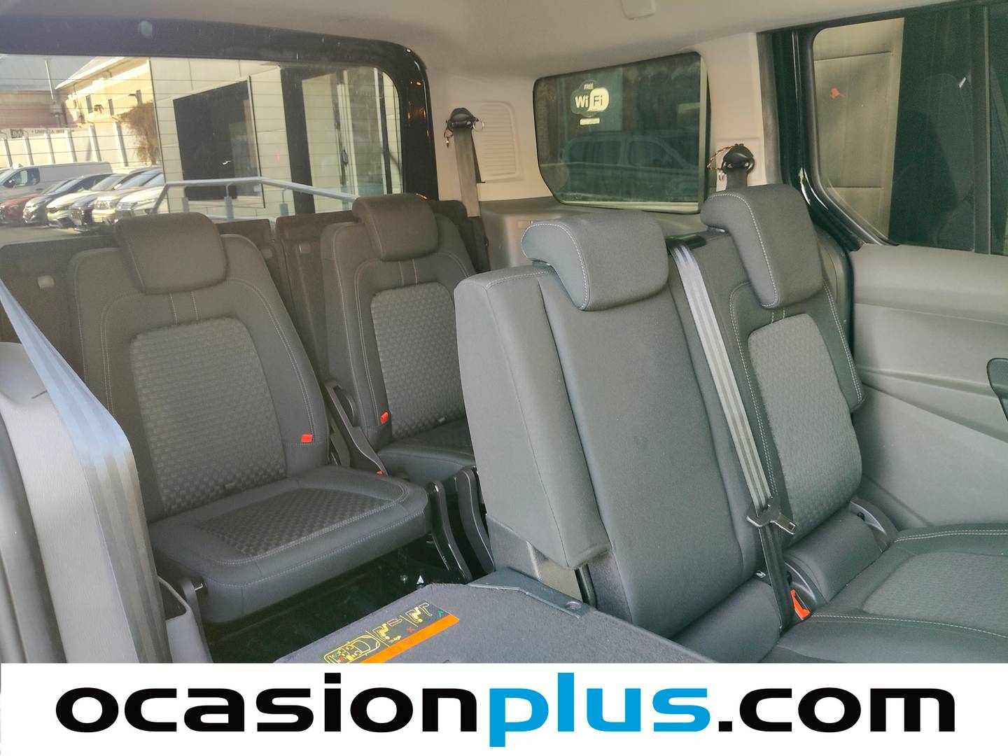 Extras y acabados del Ford Transit Connect Ford Transit Connect 1.5 TDCI Trend 230 L2  (120 CV) 7 Plazas