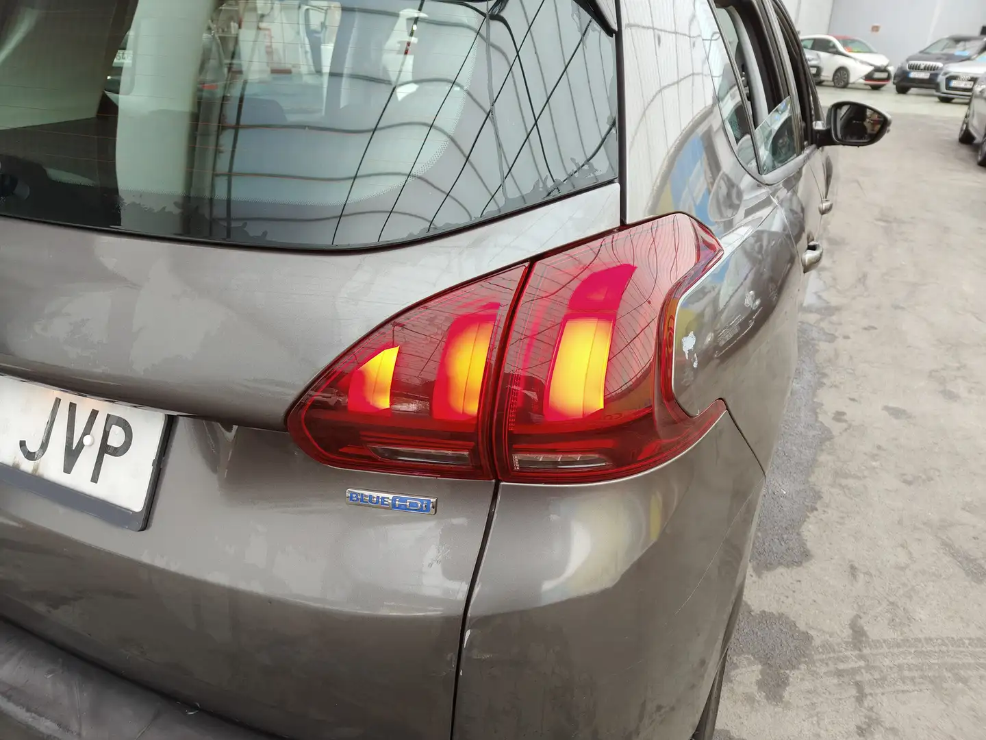 Foto Peugeot 2008 Peugeot 2008 BlueHDi 100 S&S Active (100 CV)