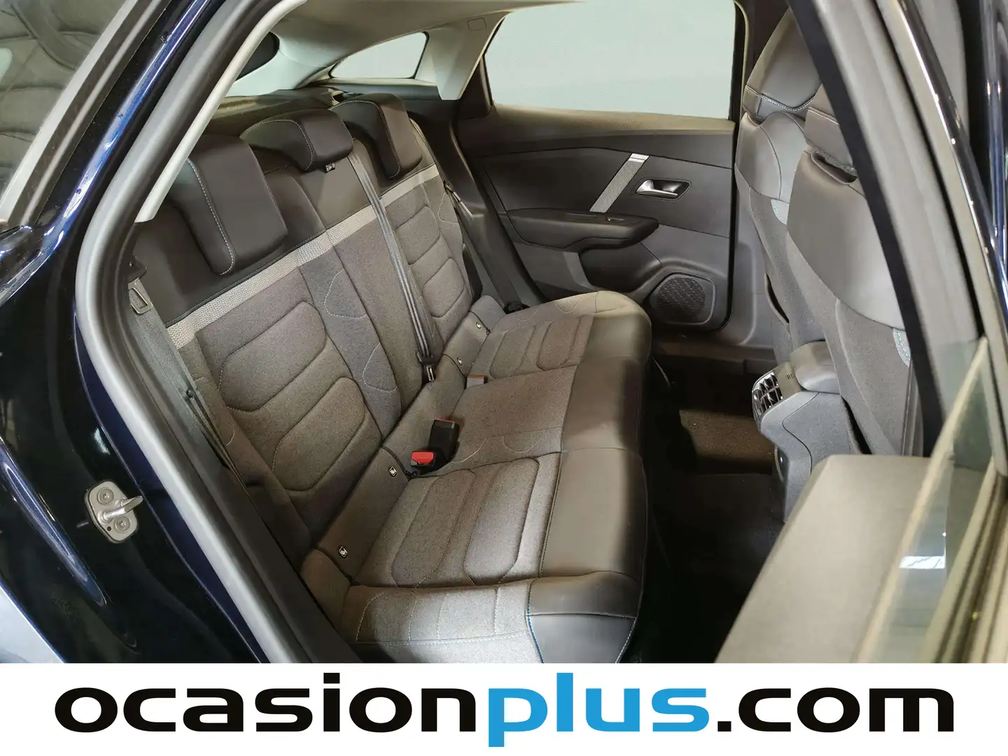 Foto Citroën C4 Citroen C4 Hybrid 136 Plus e-DCS6 (136 CV)