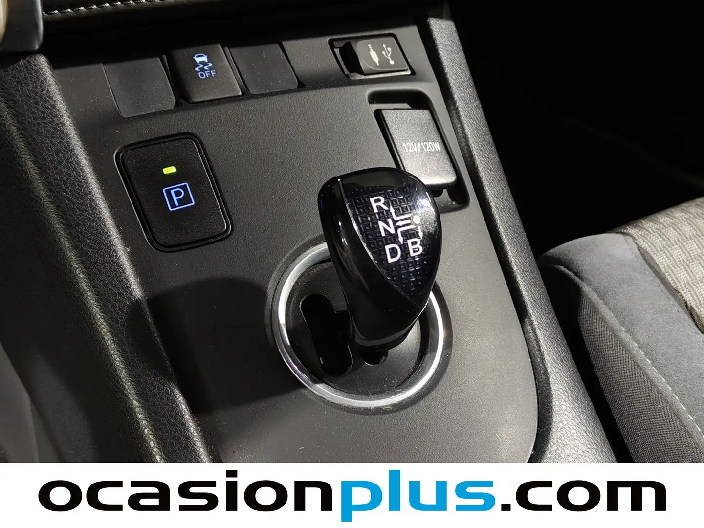 Foto Toyota Auris Toyota Auris 140H Hybrid Feel! (136 CV)