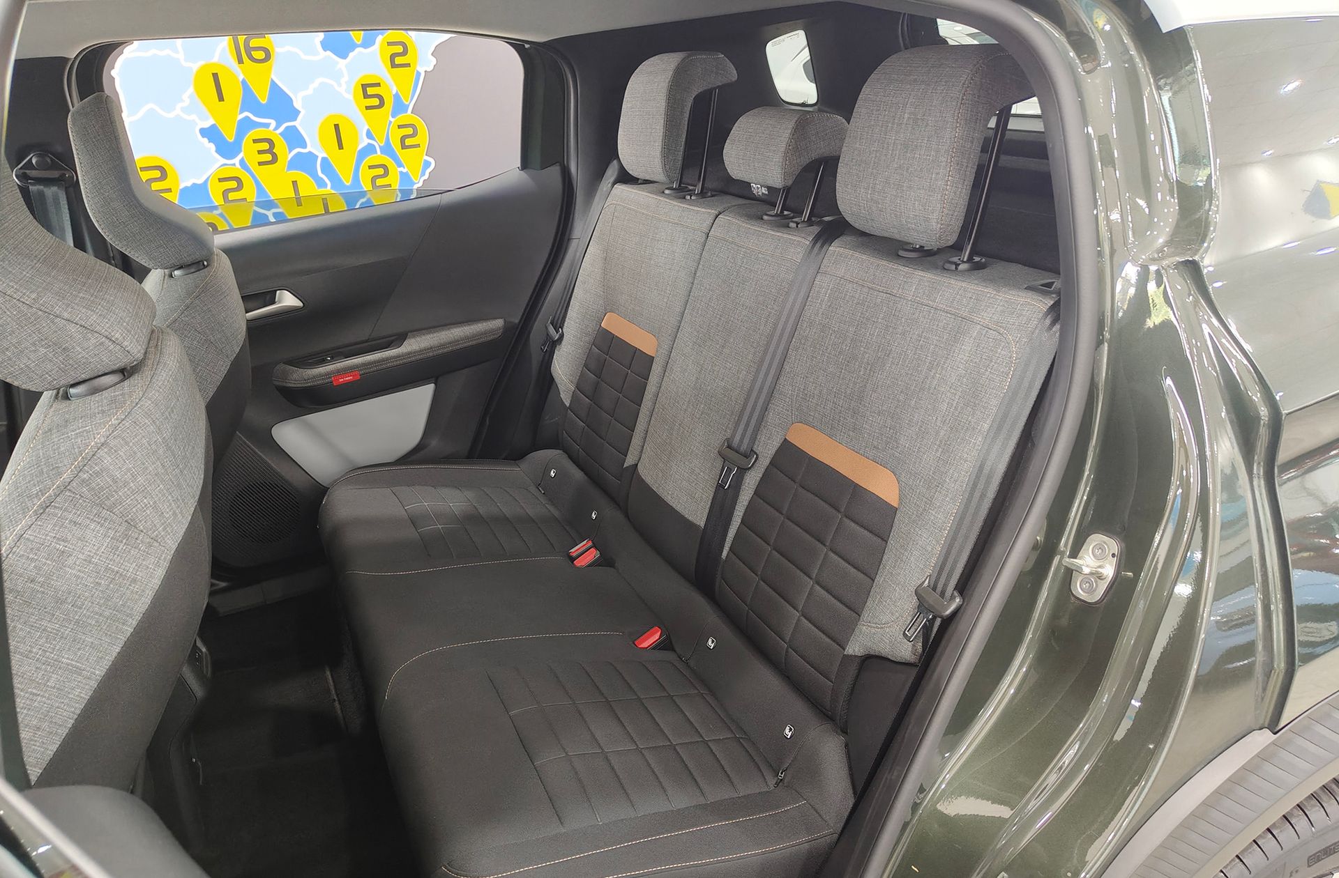 Citroën C3 Aircross Hybrid 136 Plus e-DCS6 - foto 11