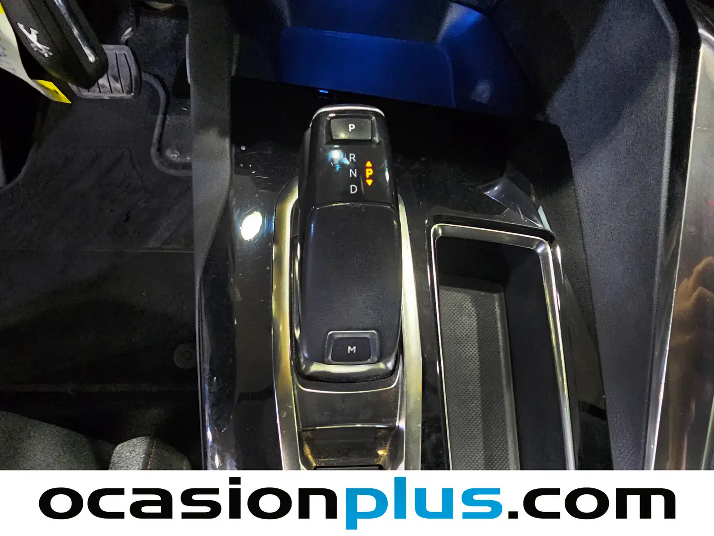 Foto Peugeot 3008 Peugeot 3008 BlueHDI 130 S&S Active EAT8  (130 CV)