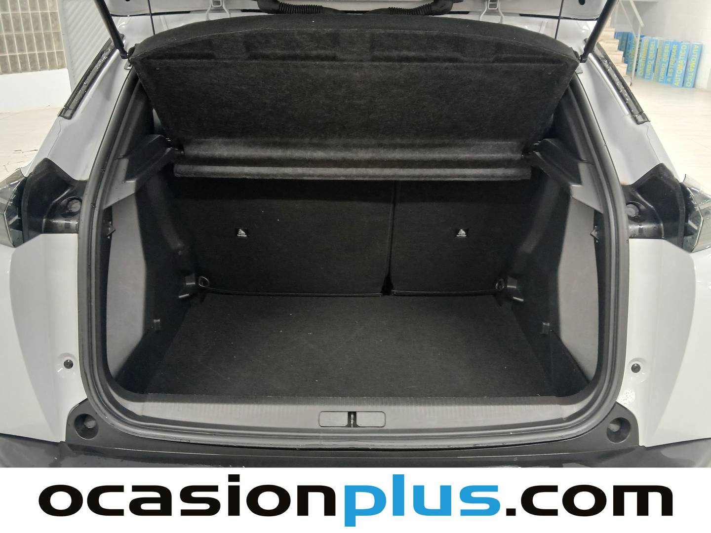 Fotos maletero Peugeot 2008 Peugeot 2008 PureTech 100 S&S Allure (100 CV)