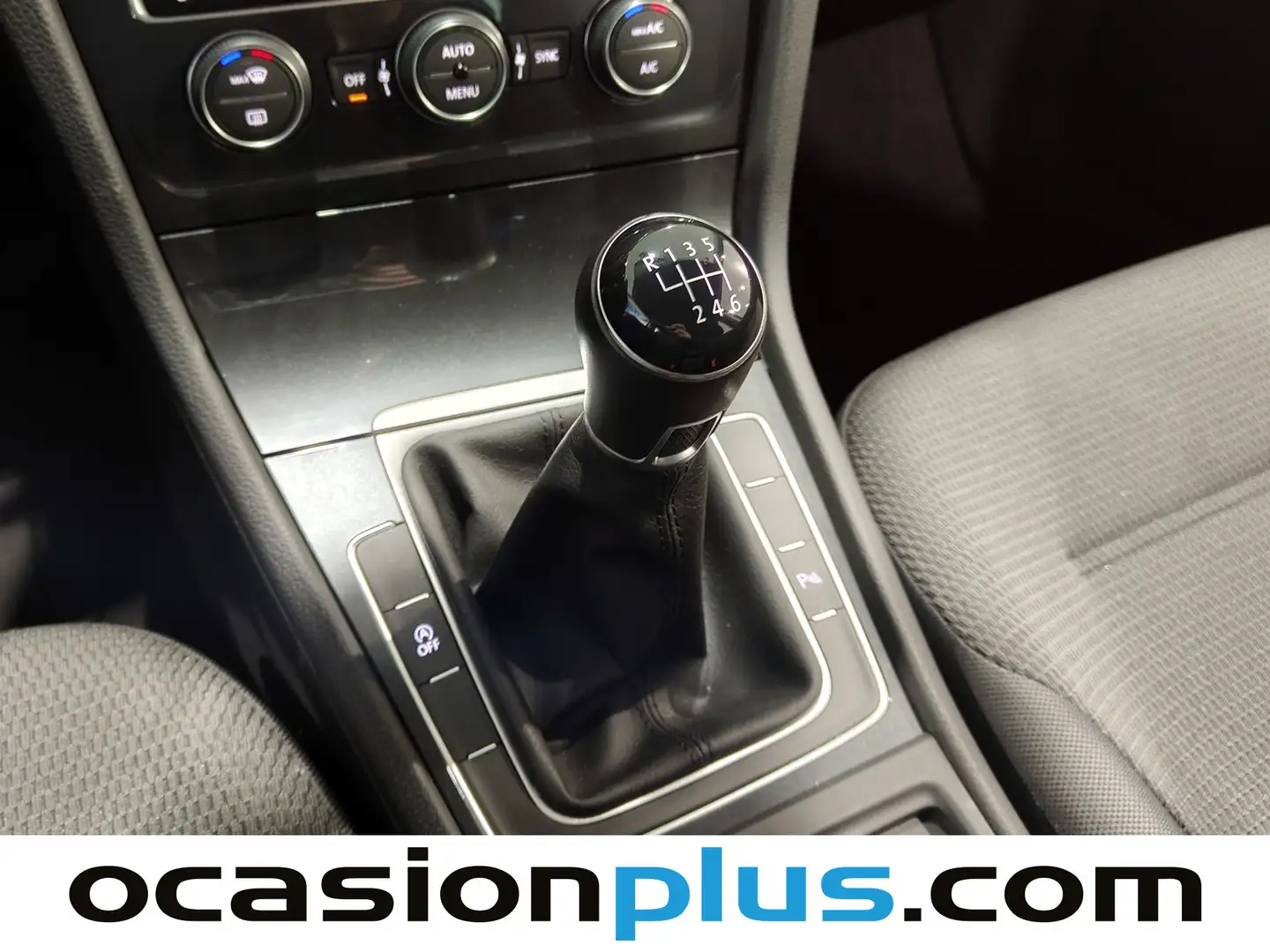 Foto Volkswagen Golf Volkswagen Golf Advance 1.5 TSI Evo (130 CV)