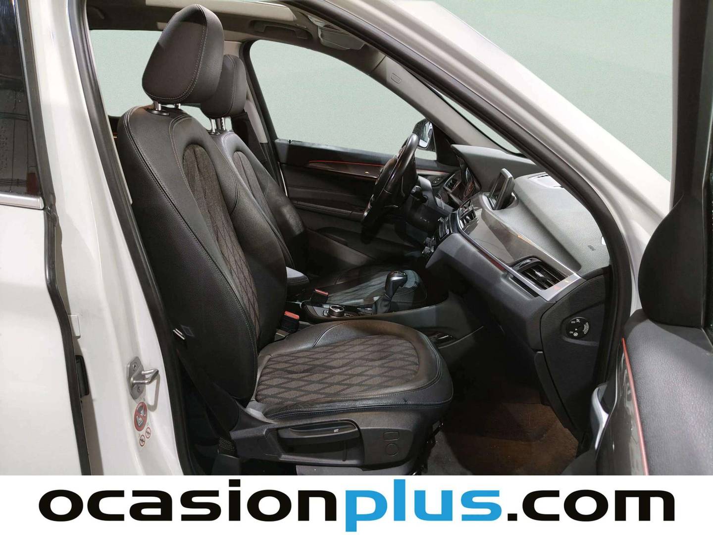 Foto BMW X1 BMW X1 sDrive18i (136 CV)