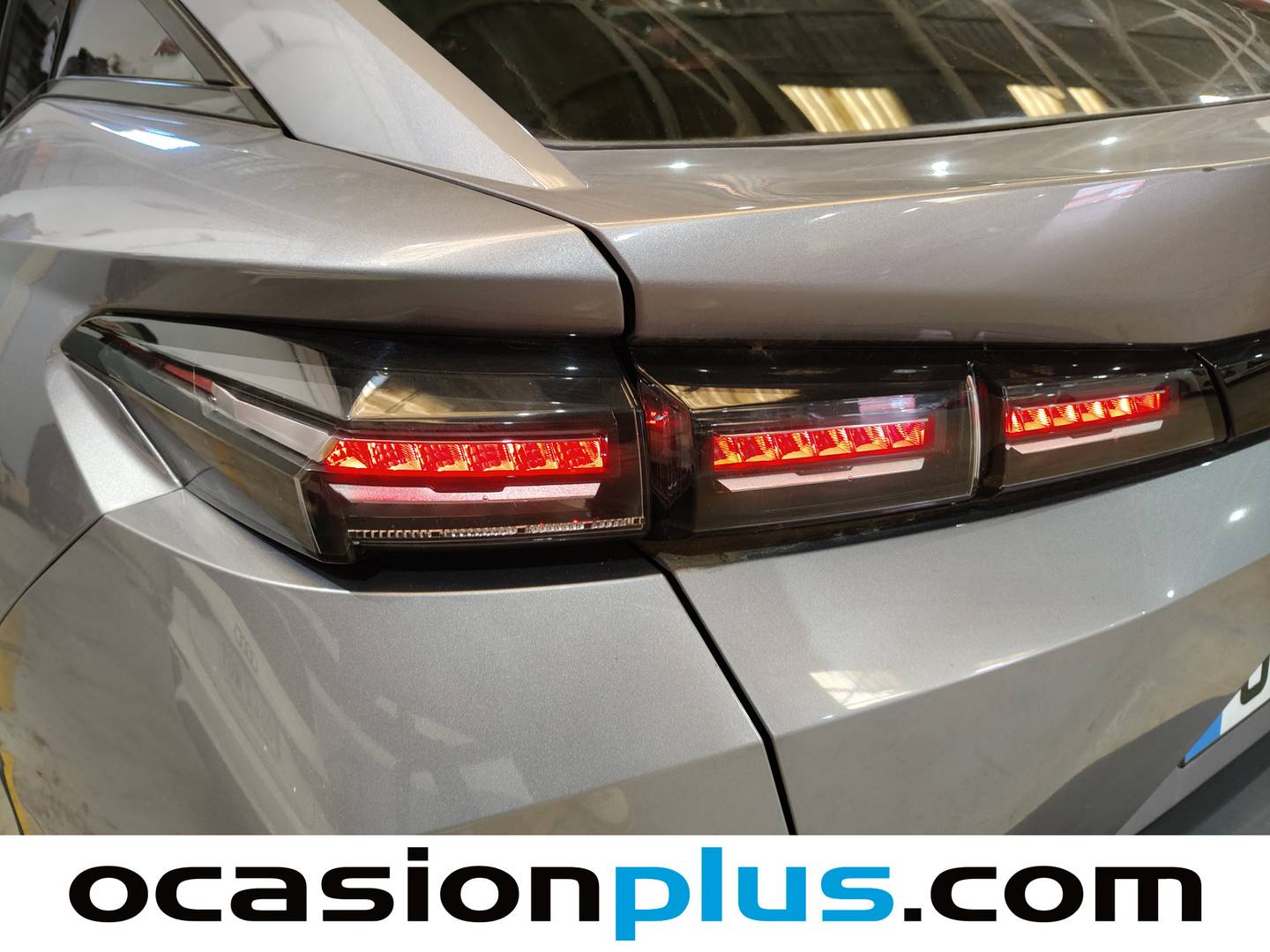 Foto Peugeot 408 Peugeot 408 Allure PHEV 180 e-EAT8 (181 CV)