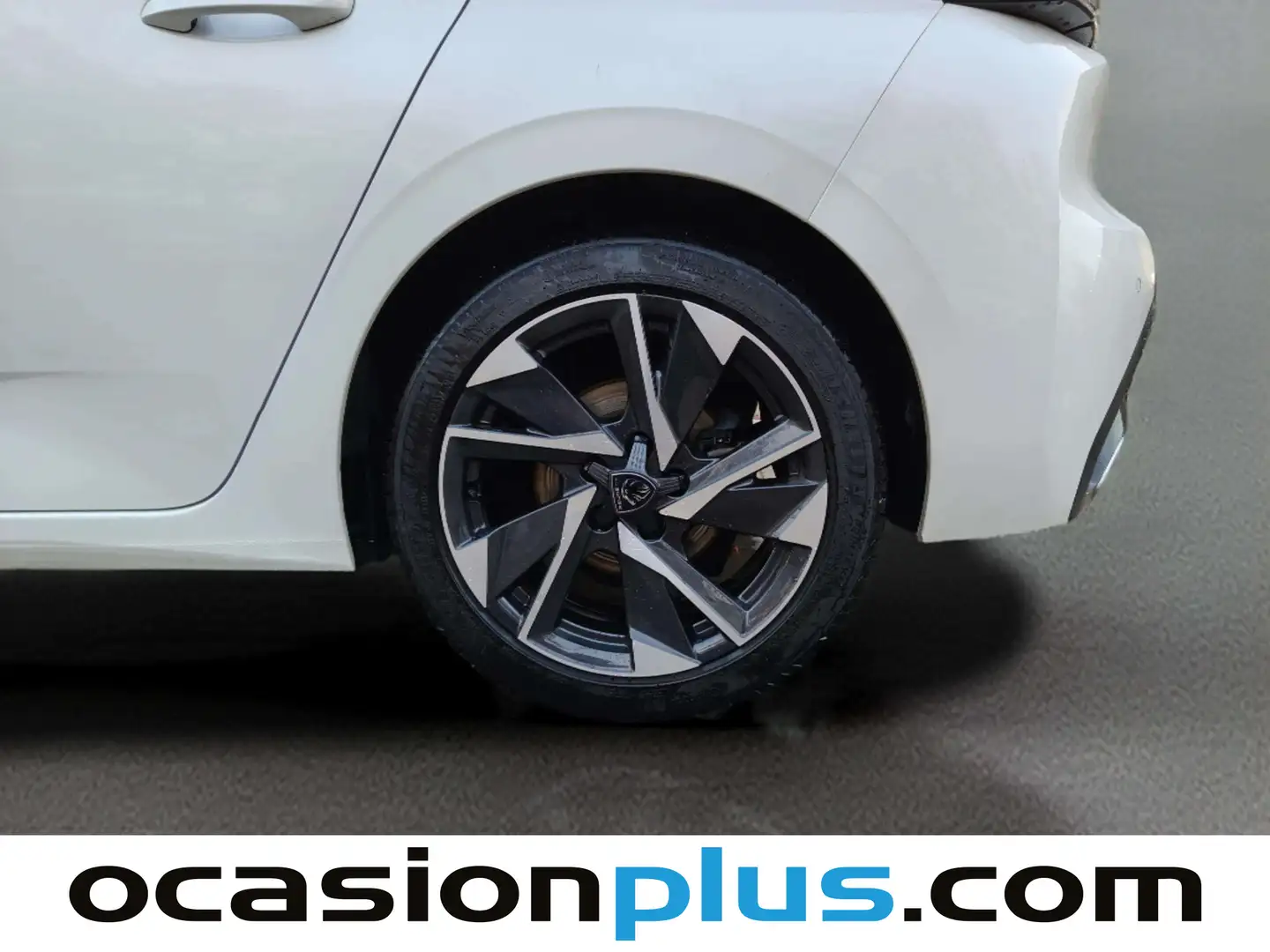 Foto Peugeot 308 Peugeot 308 PureTech 130 S&S Allure Pack (130 CV)